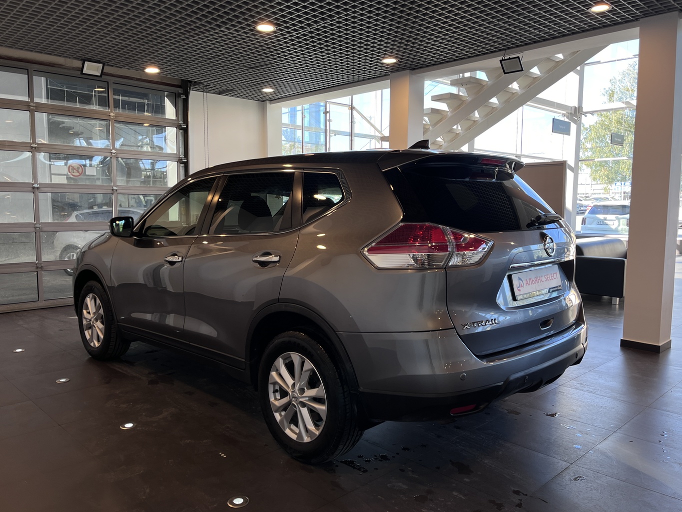 NISSAN X-TRAIL