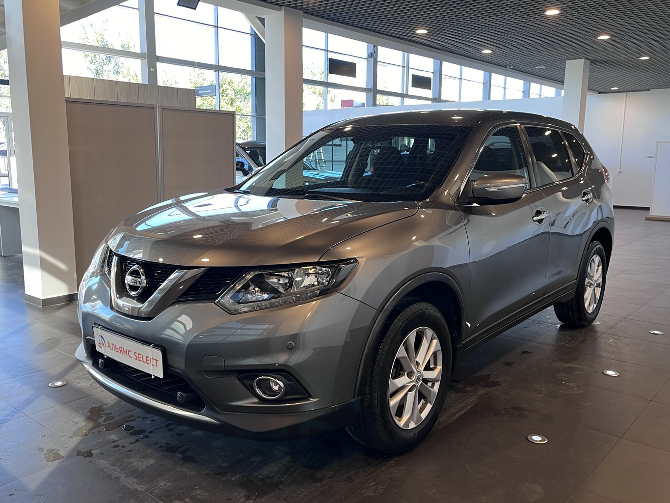 NISSAN X-TRAIL
