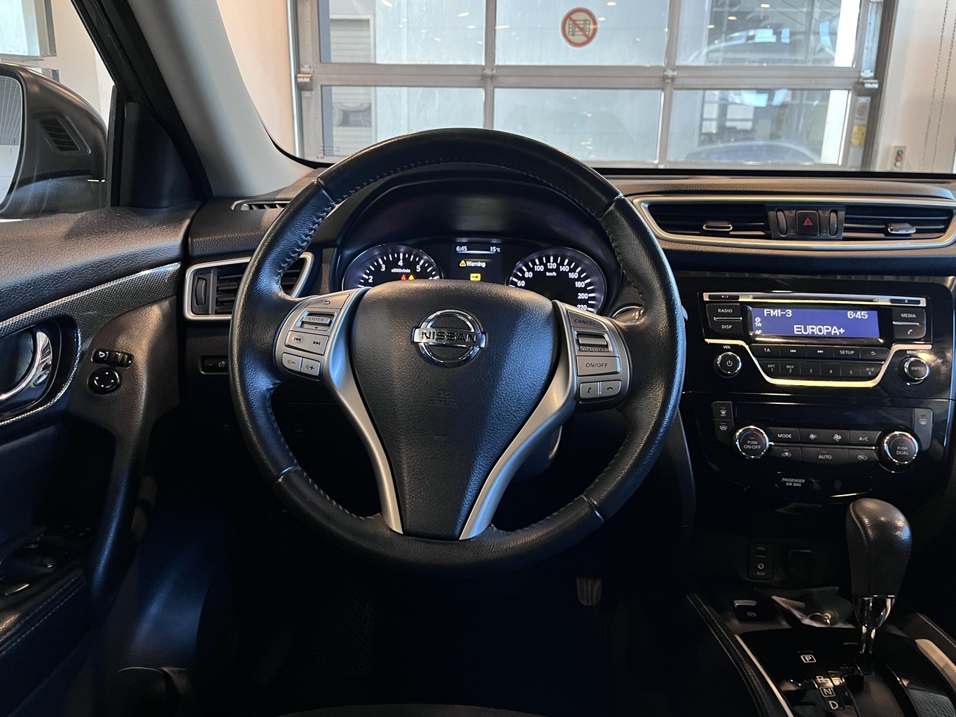 NISSAN X-TRAIL