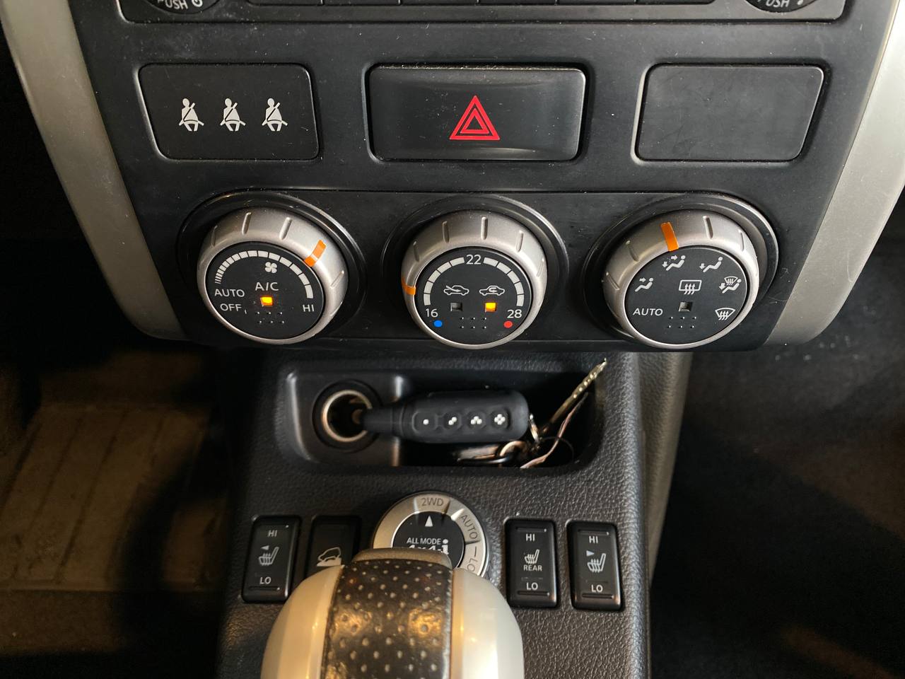 NISSAN X-TRAIL