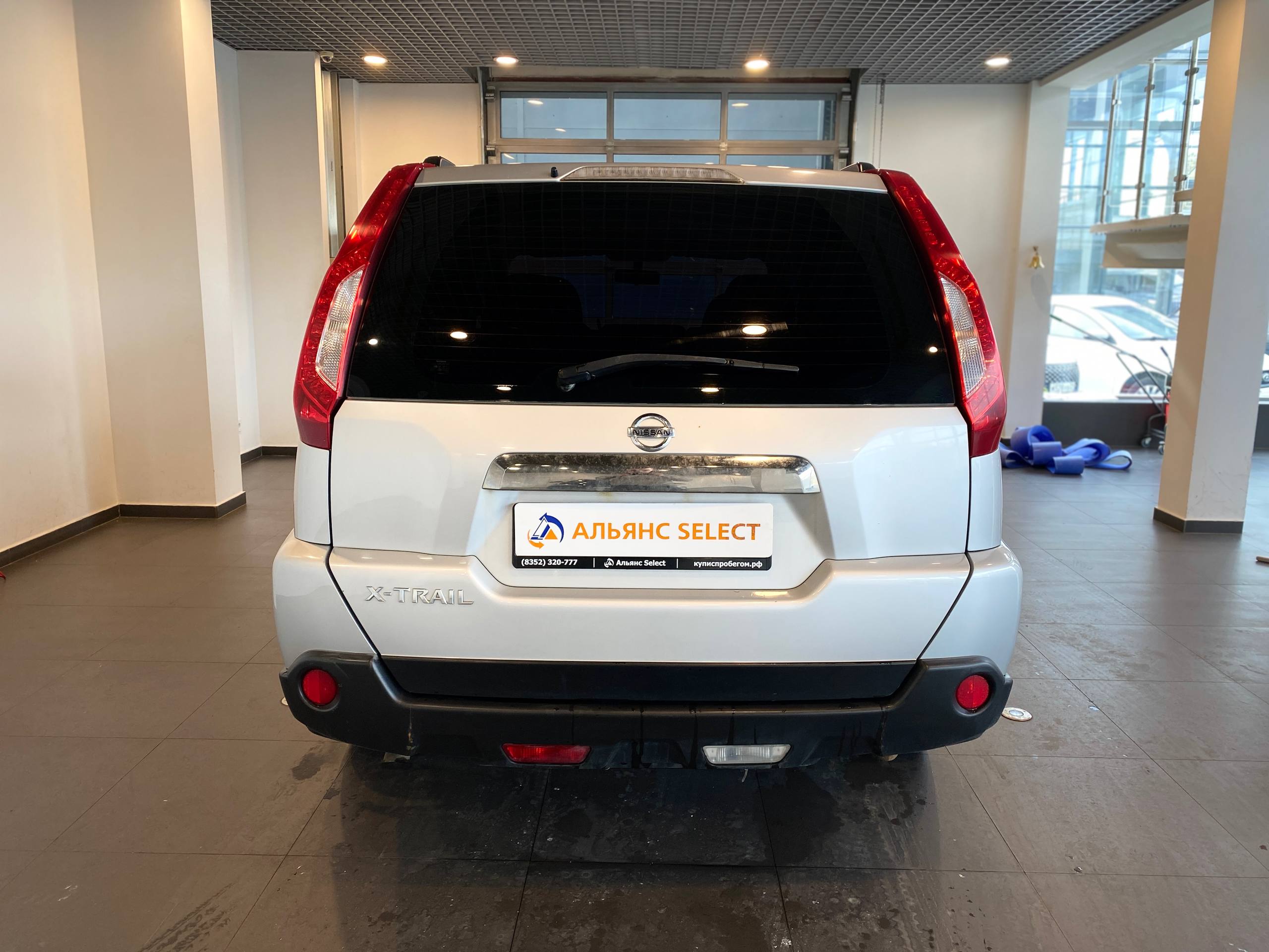 NISSAN X-TRAIL