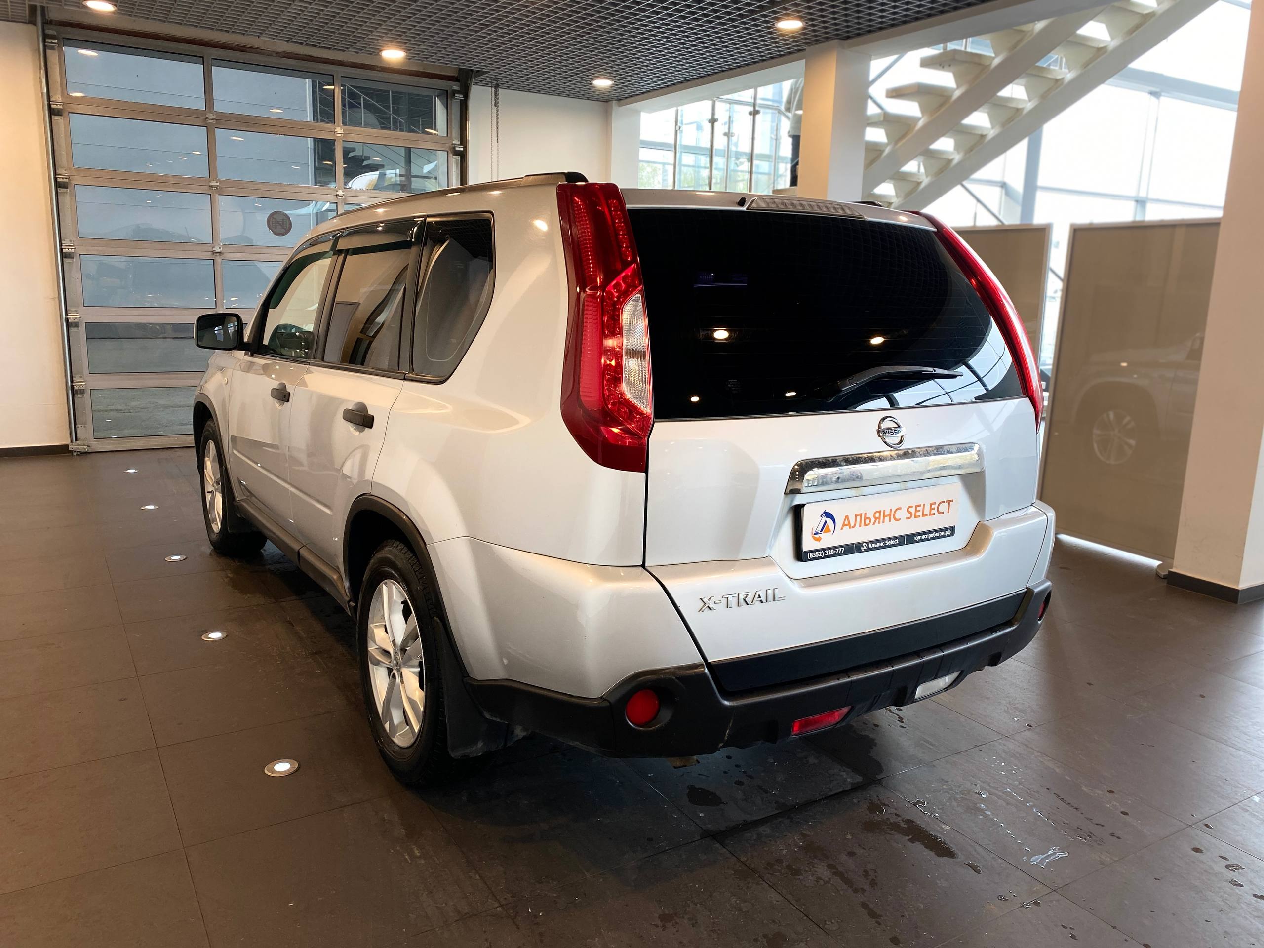 NISSAN X-TRAIL