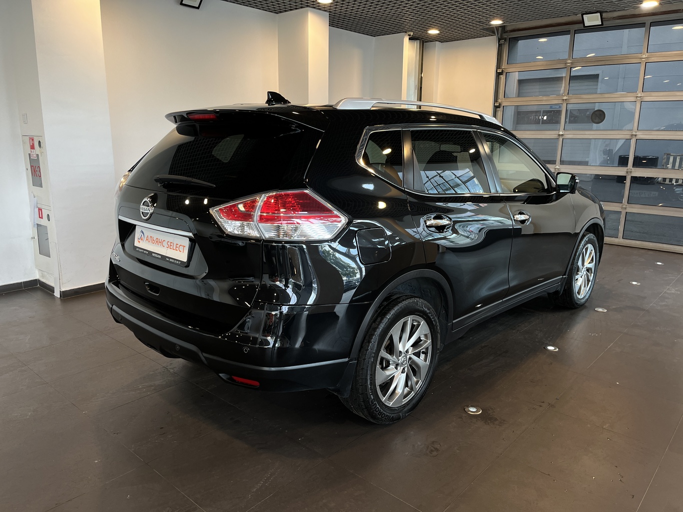 NISSAN X-TRAIL