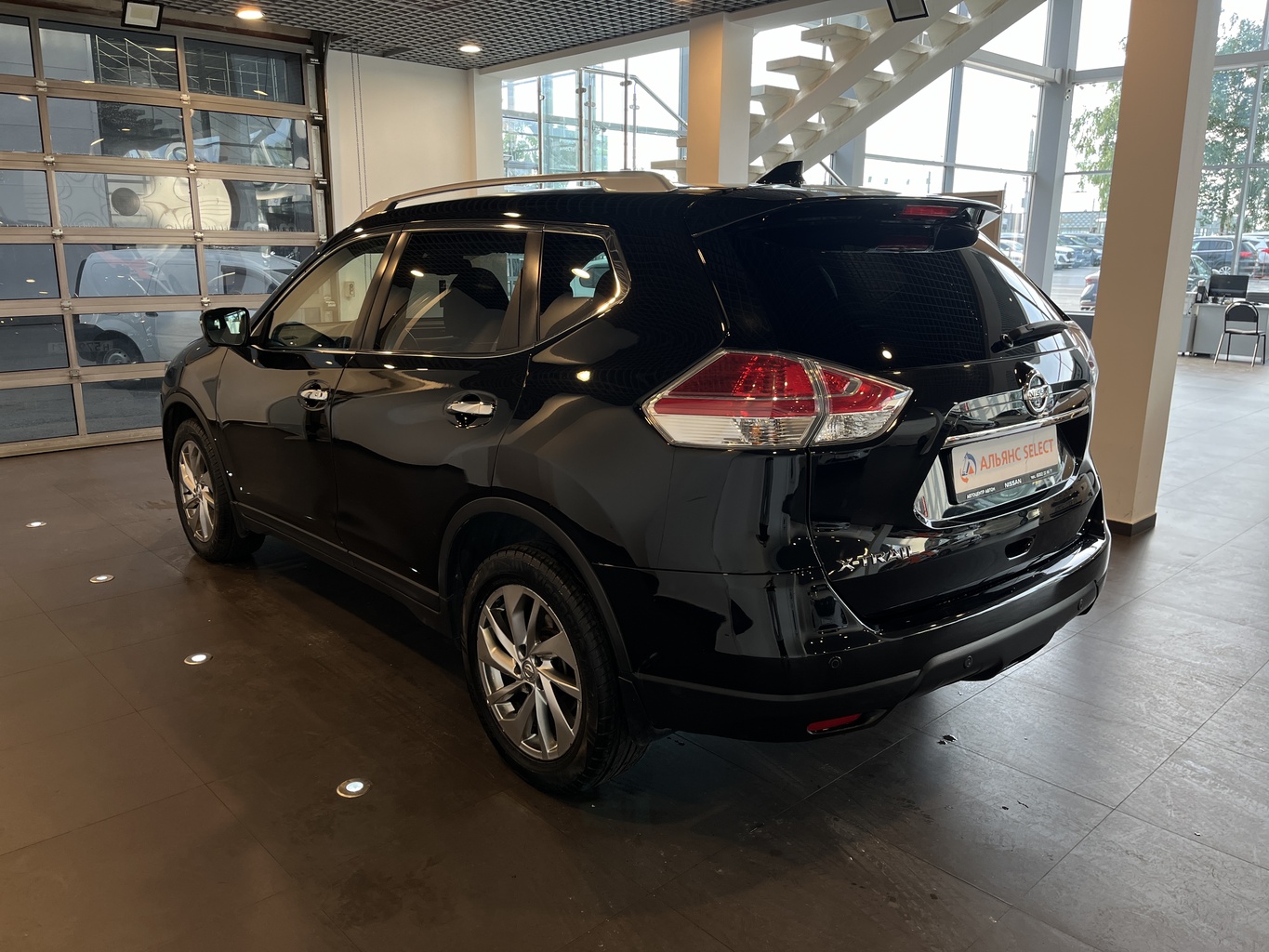 NISSAN X-TRAIL