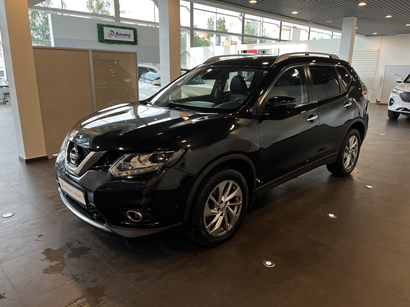 NISSAN X-TRAIL