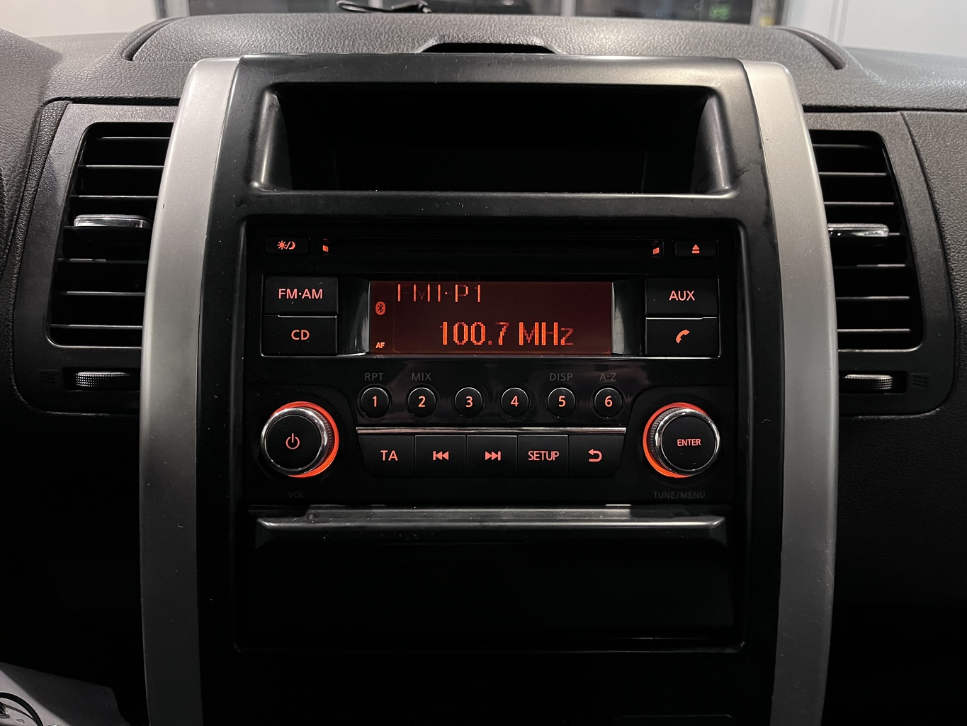 NISSAN X-TRAIL