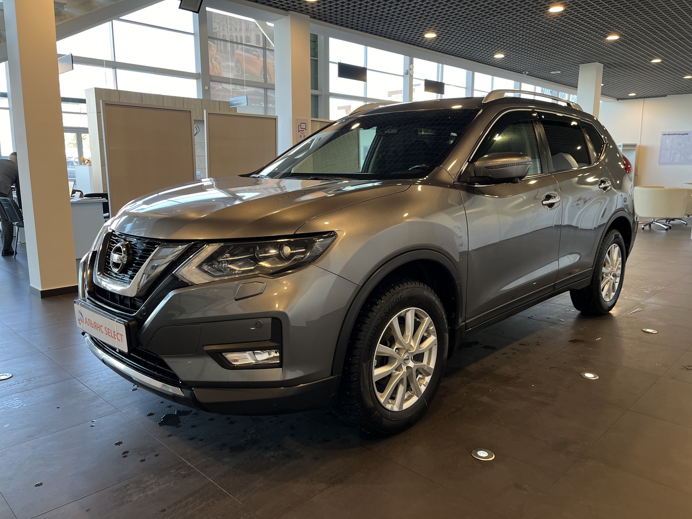 NISSAN X-TRAIL