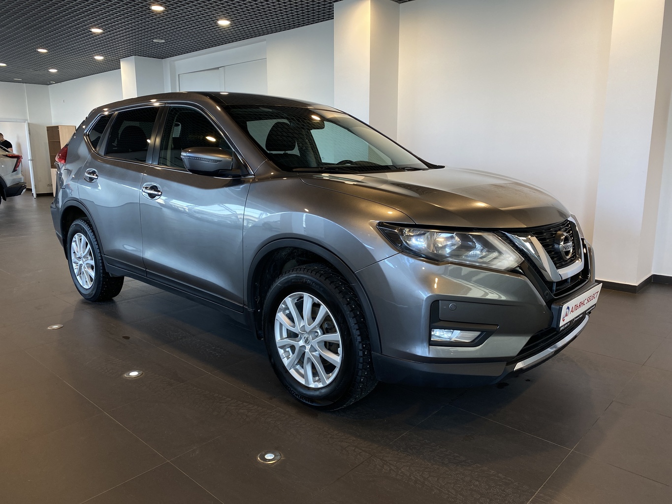 NISSAN X-TRAIL
