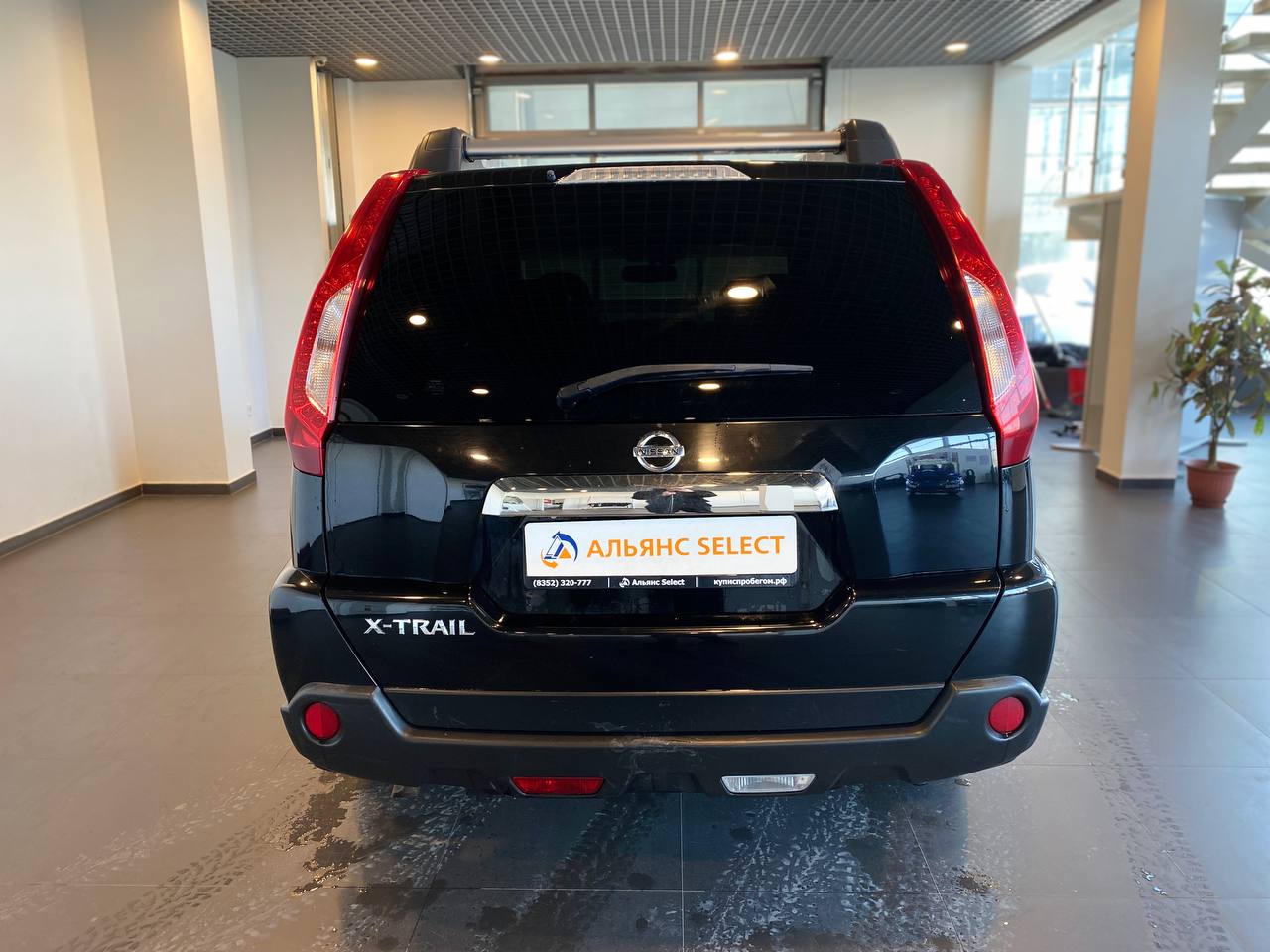 NISSAN X-TRAIL