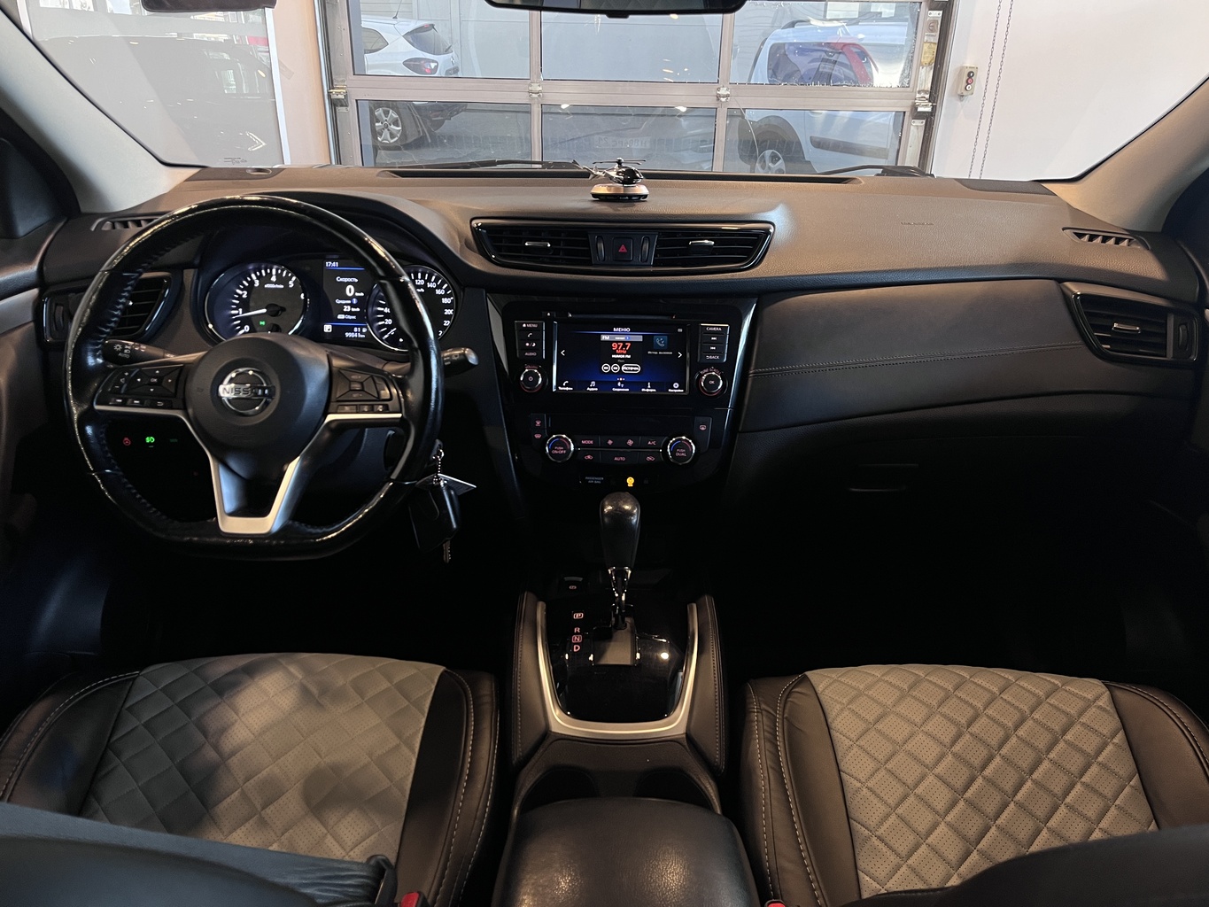 NISSAN QASHQAI