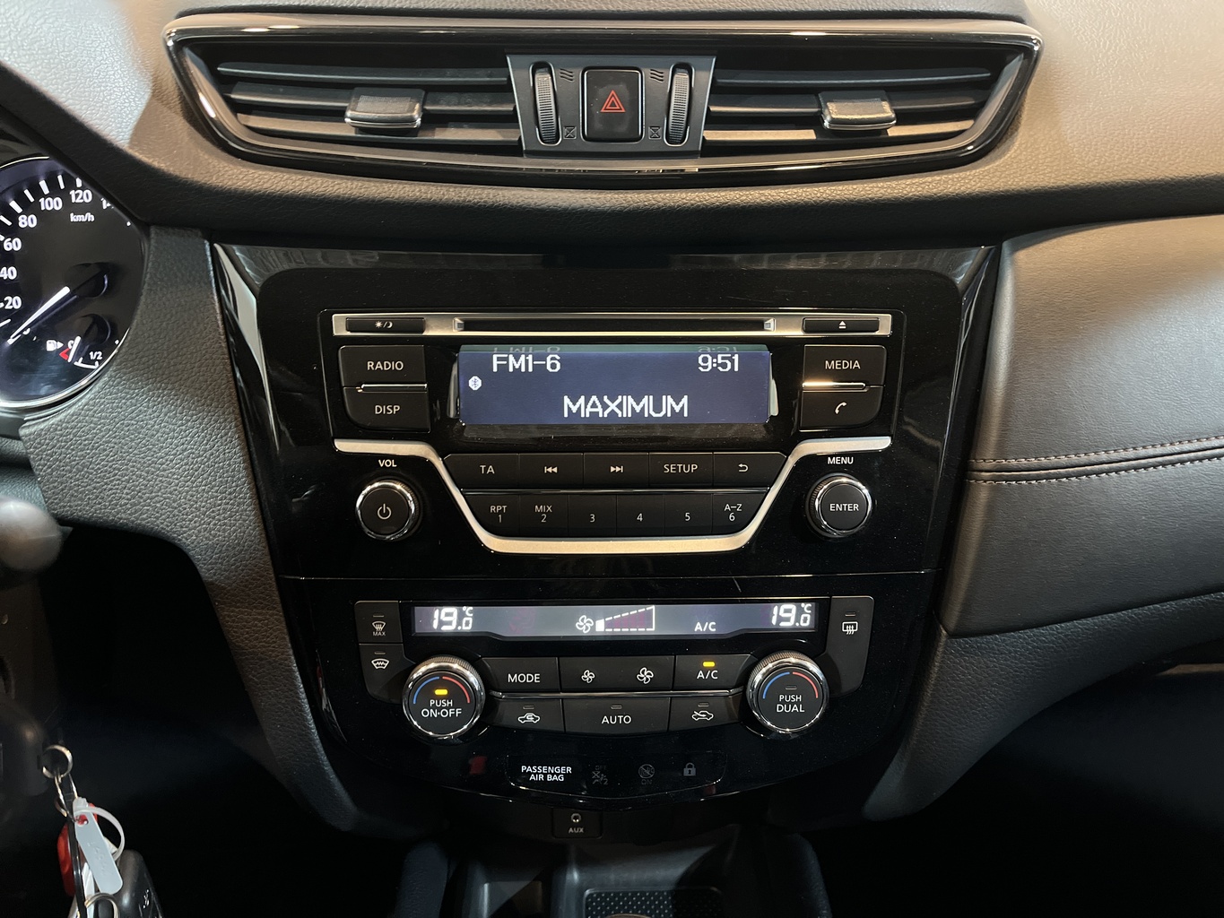 NISSAN QASHQAI