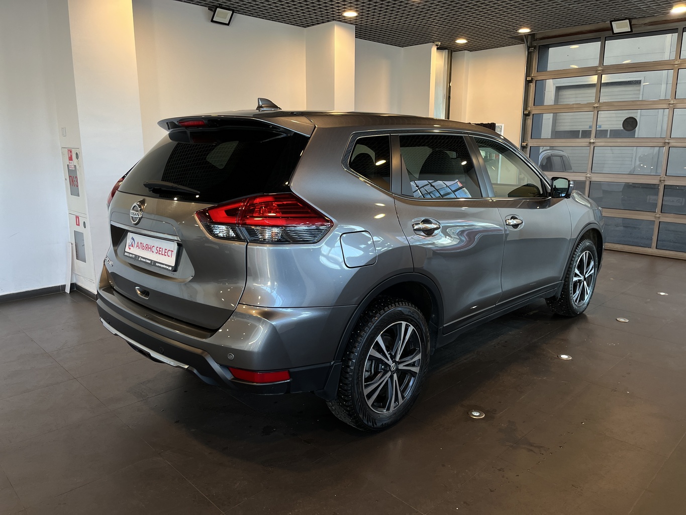 NISSAN X-TRAIL