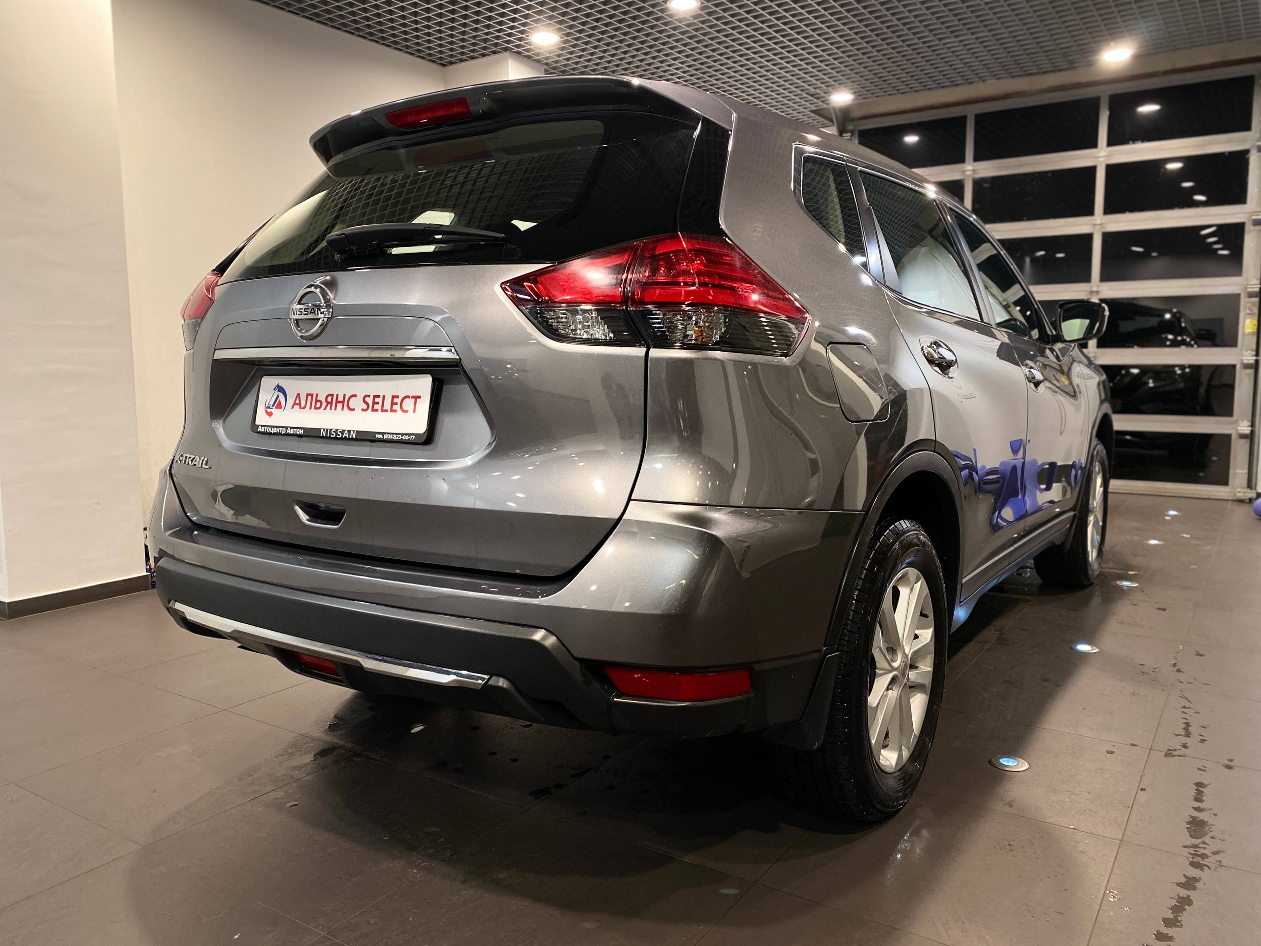 NISSAN X-TRAIL
