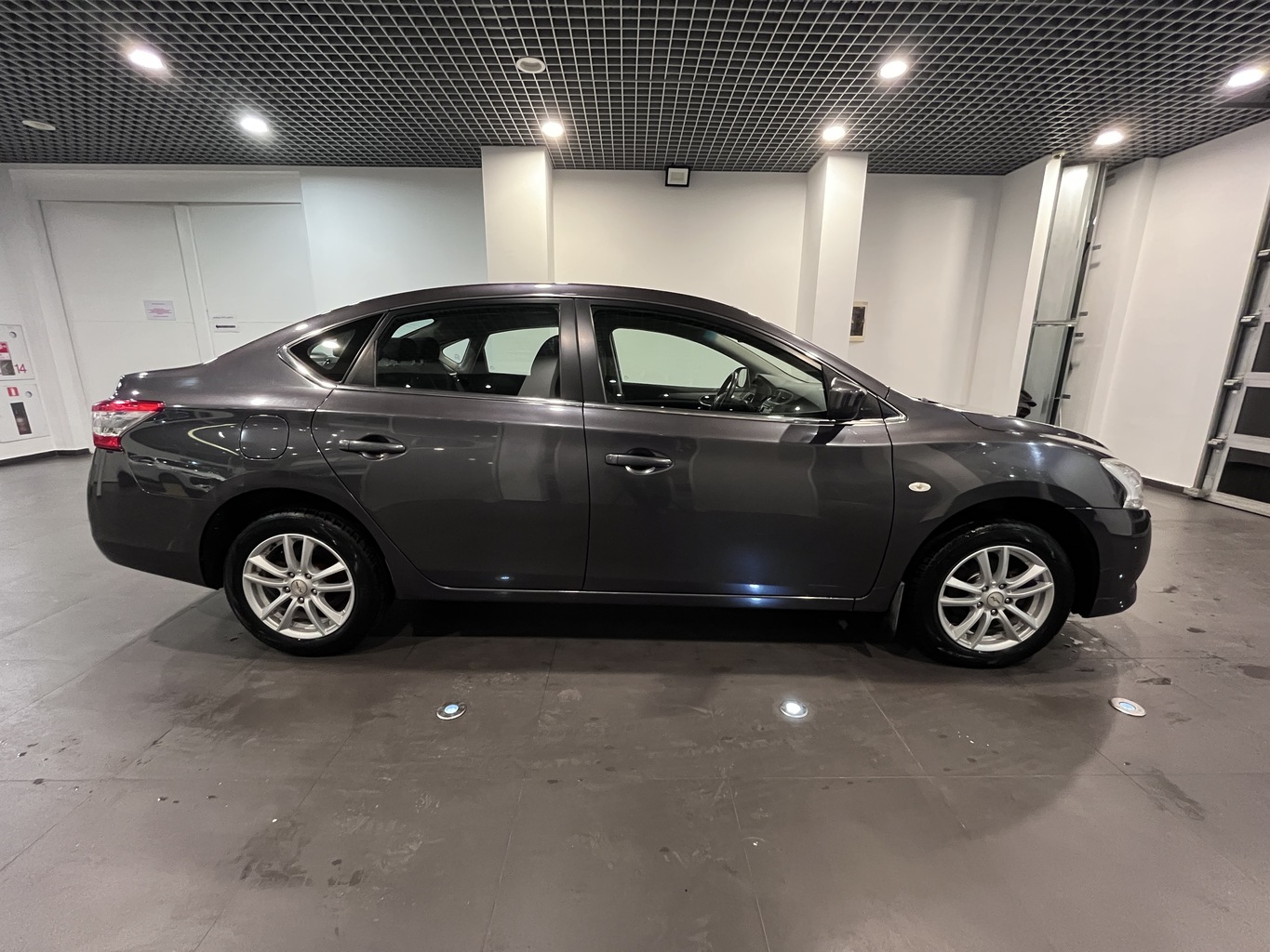 NISSAN SENTRA