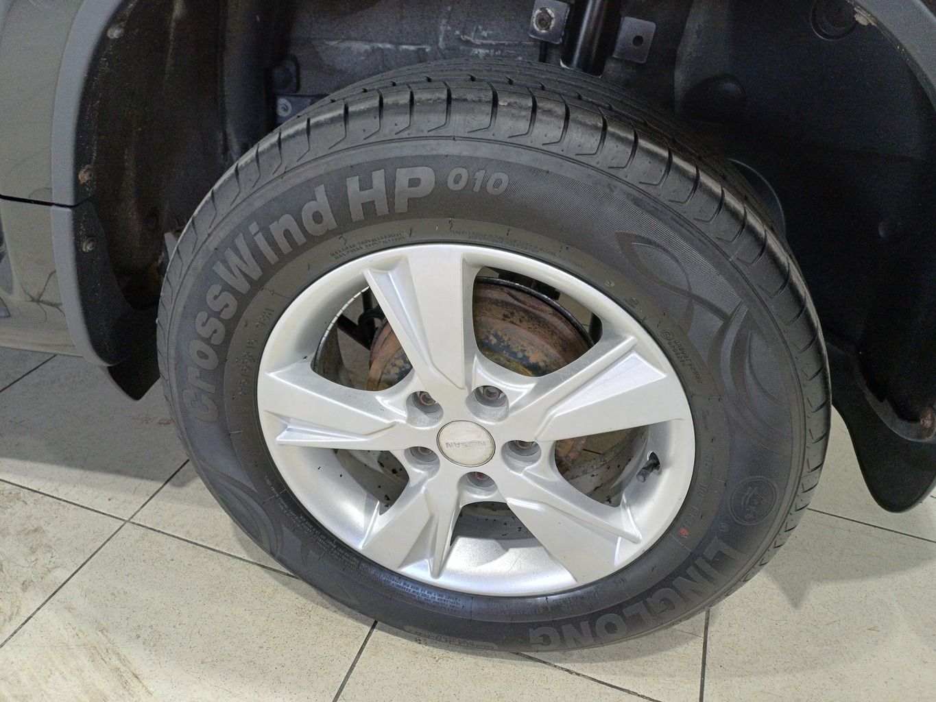 NISSAN TERRANO