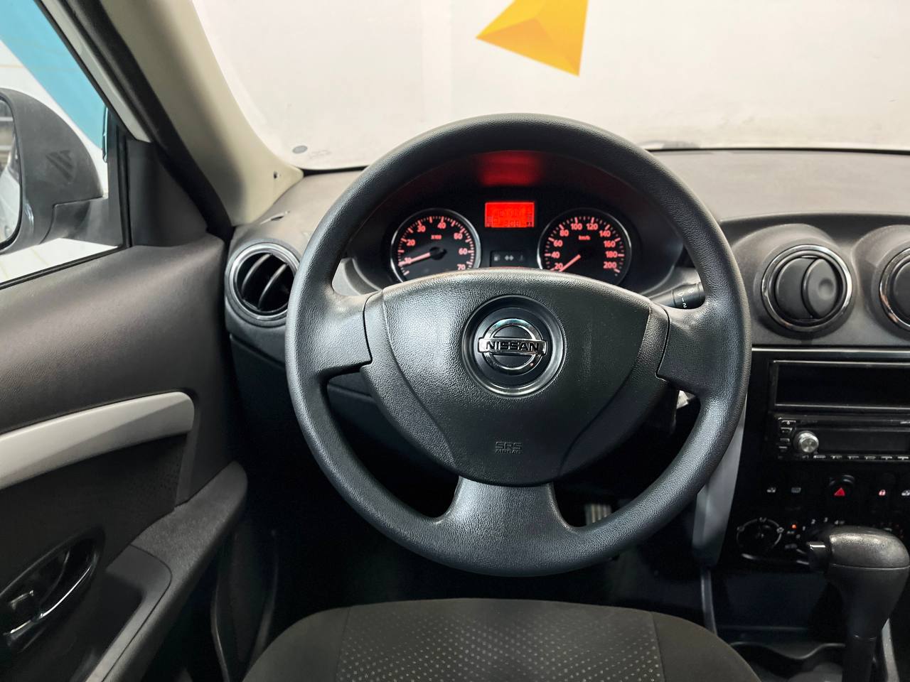 NISSAN ALMERA