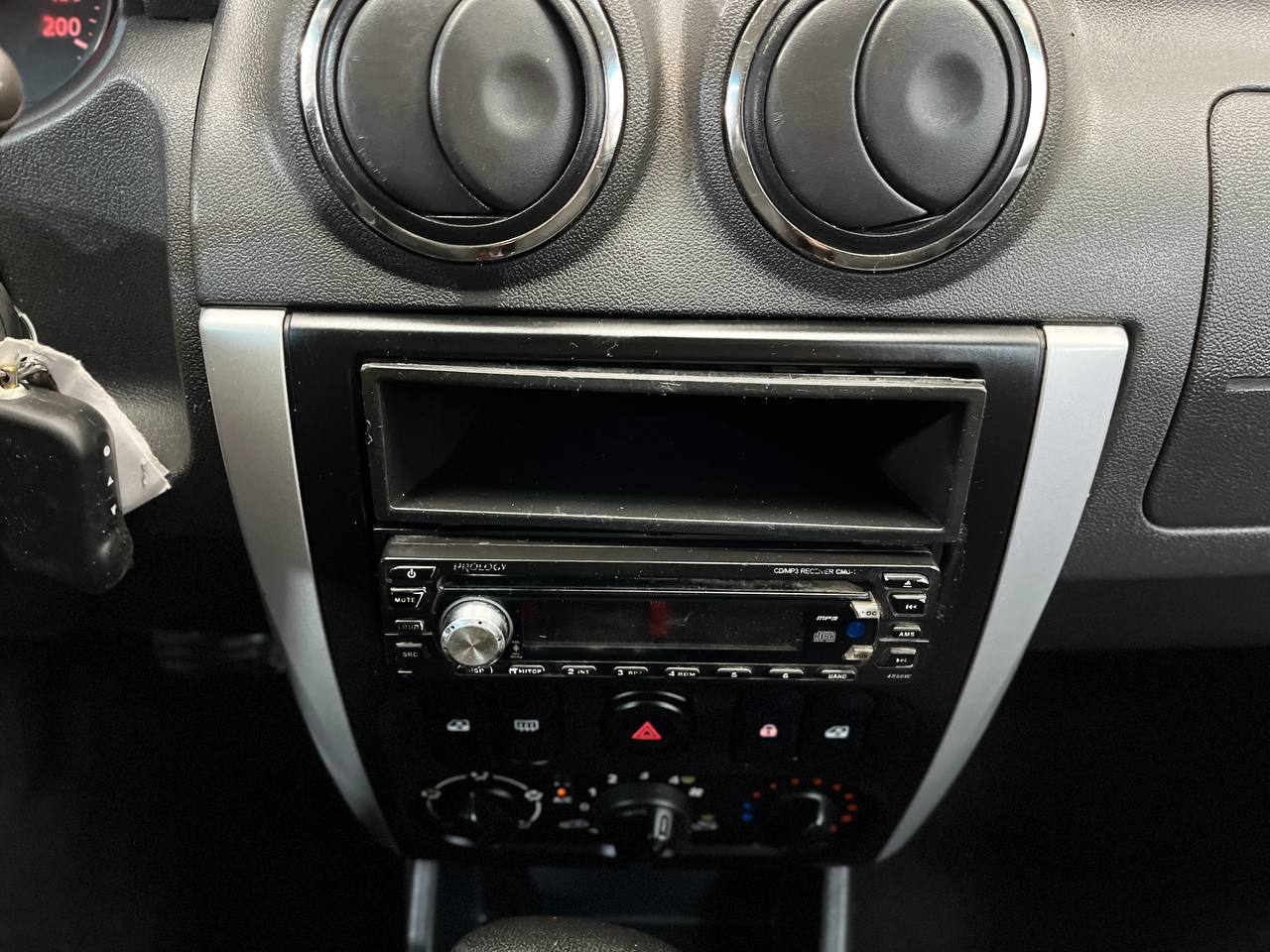 NISSAN ALMERA