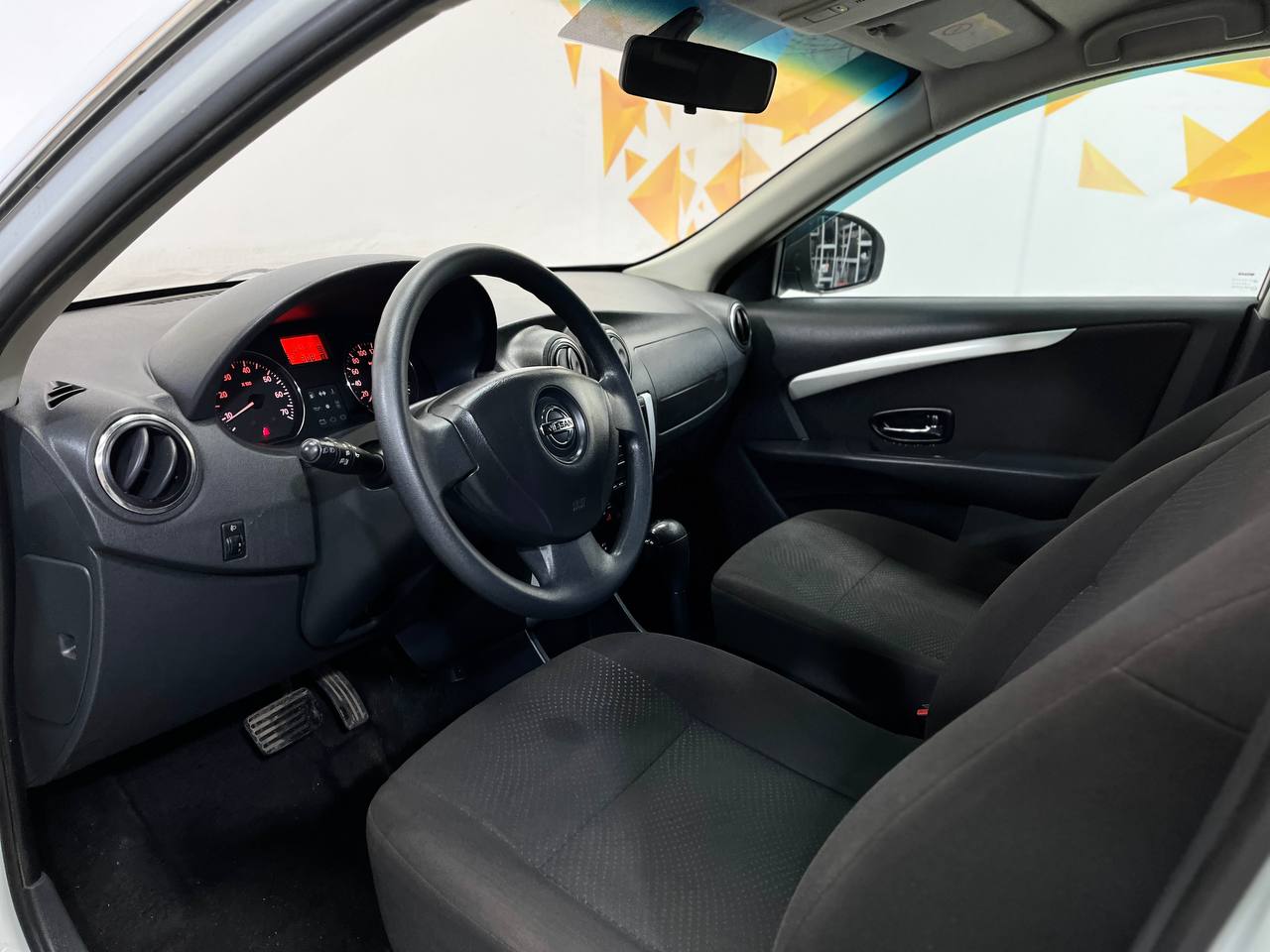 NISSAN ALMERA