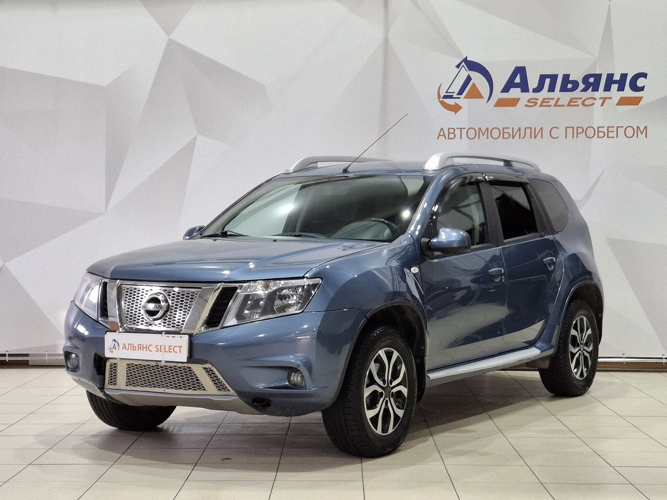 NISSAN TERRANO