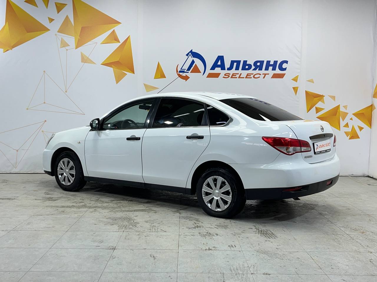 NISSAN ALMERA