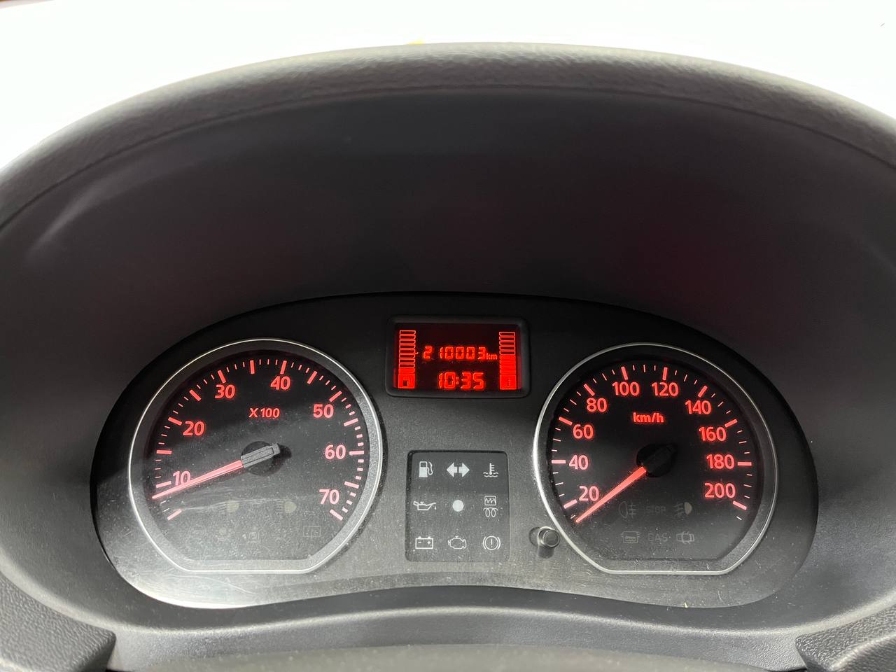 NISSAN ALMERA