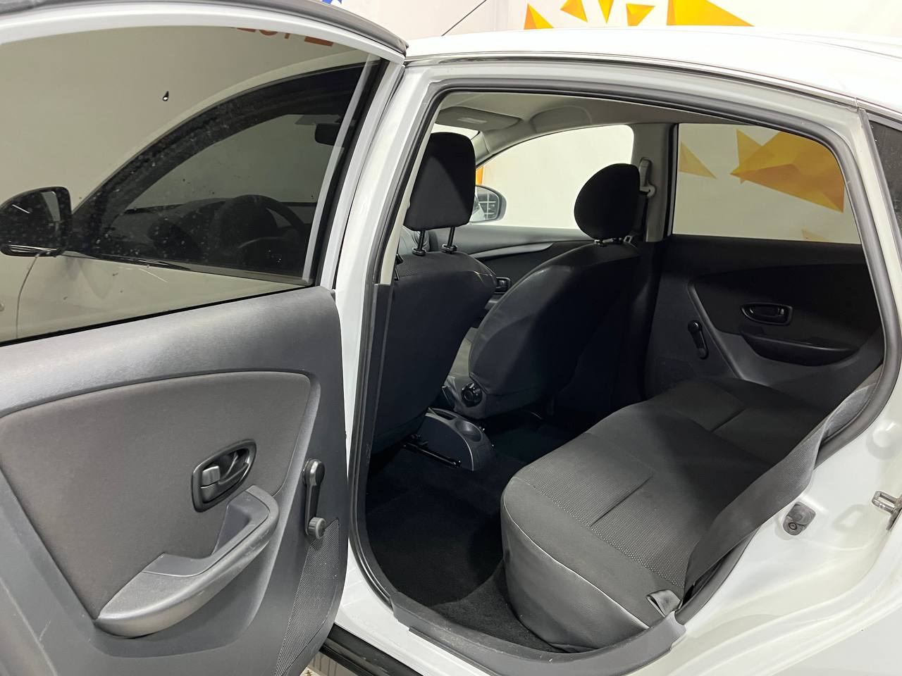 NISSAN ALMERA