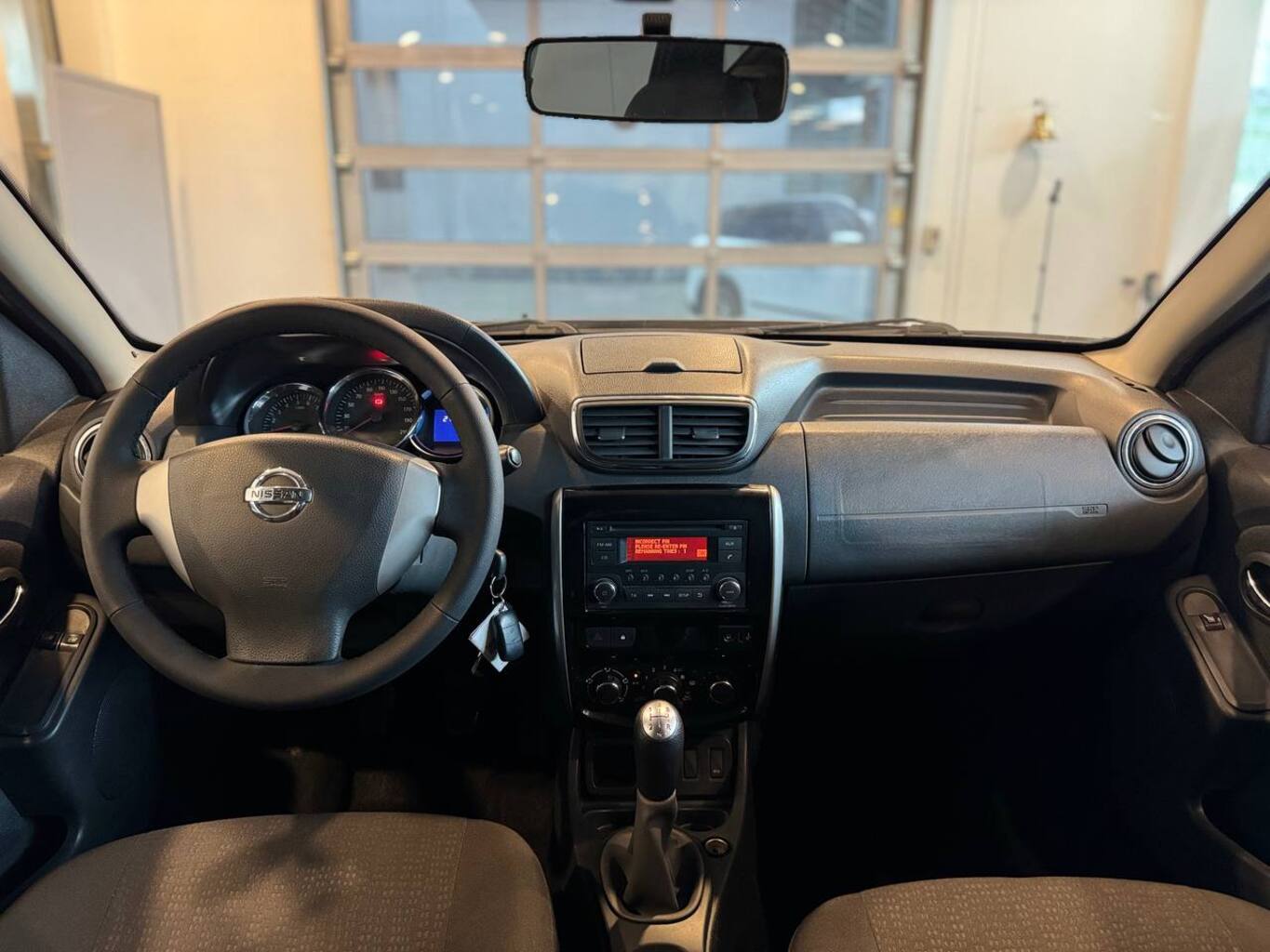 NISSAN TERRANO