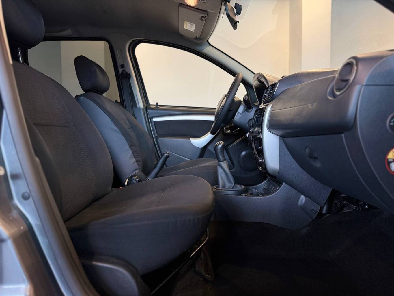 NISSAN TERRANO