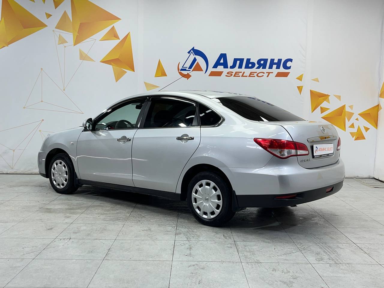 NISSAN ALMERA