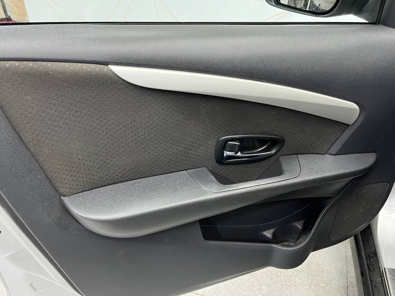 NISSAN ALMERA