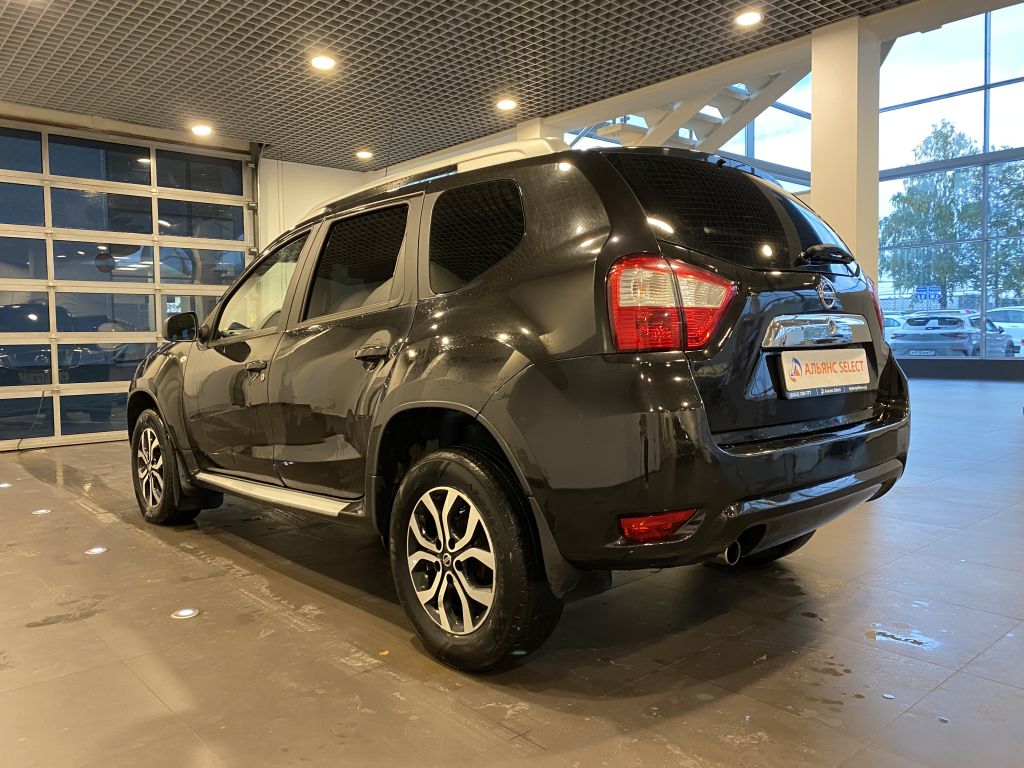 NISSAN TERRANO