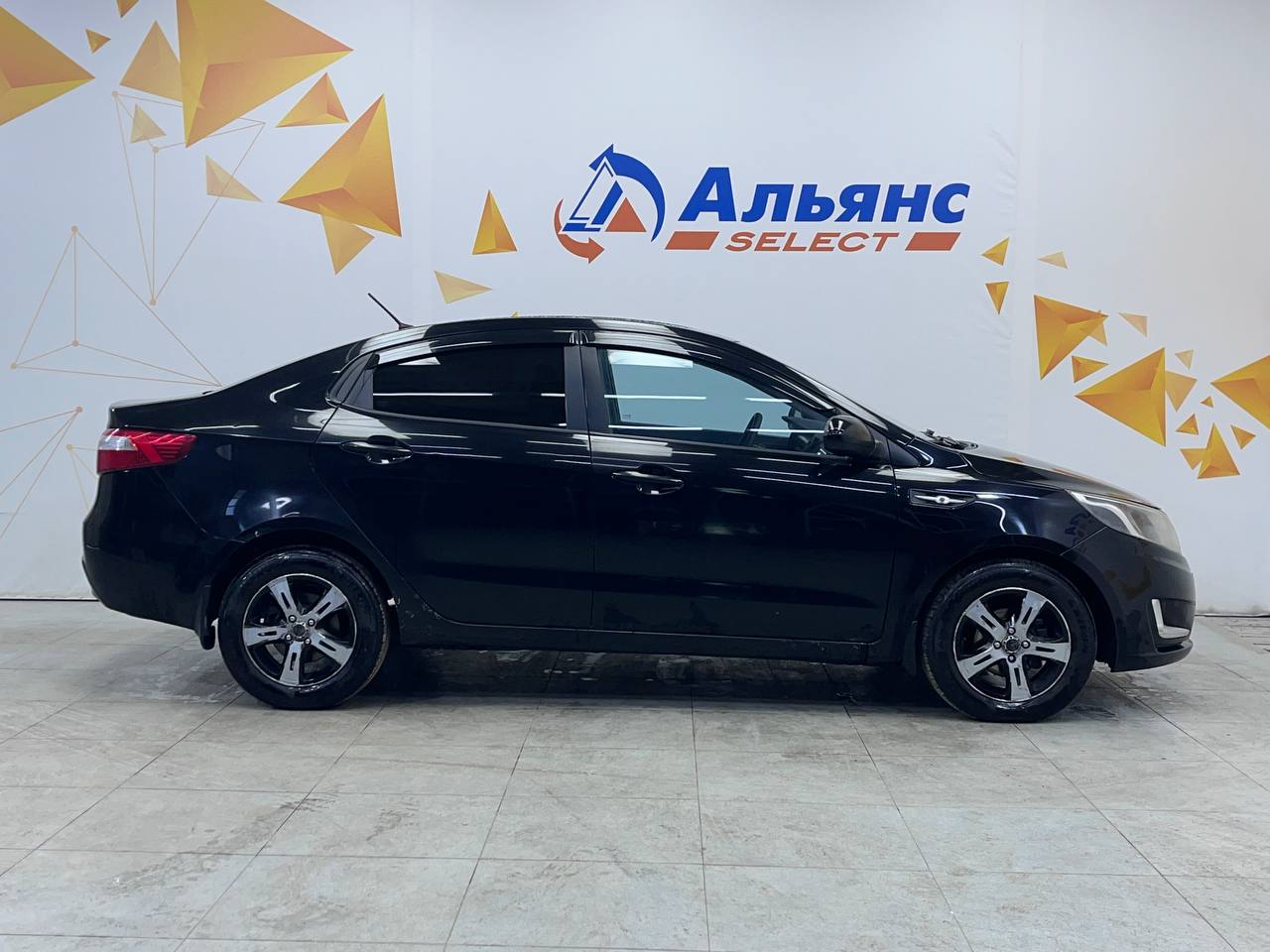 KIA RIO