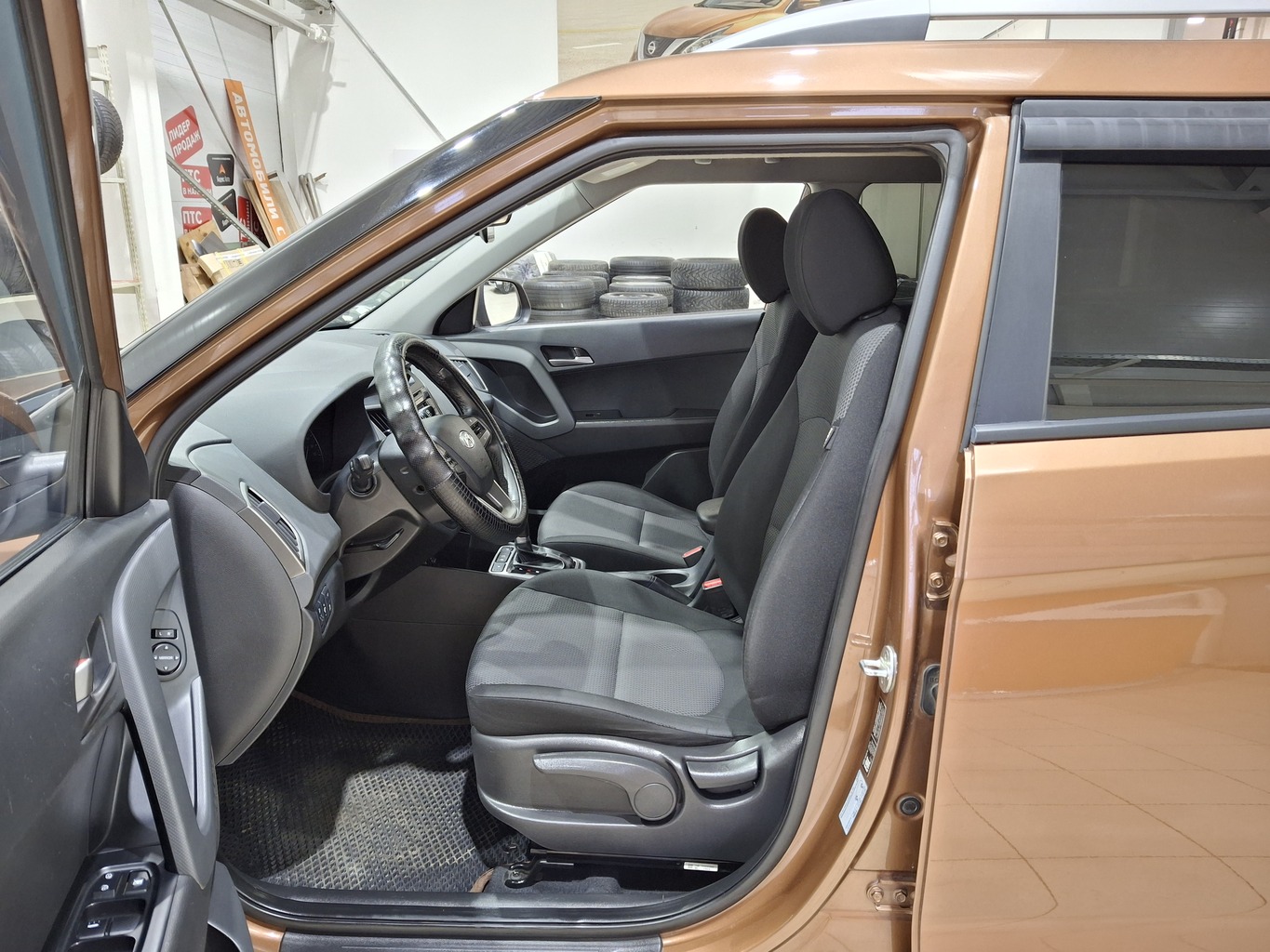 HYUNDAI CRETA