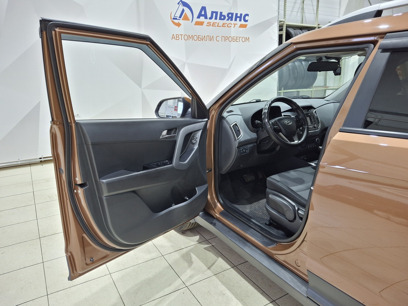 HYUNDAI CRETA