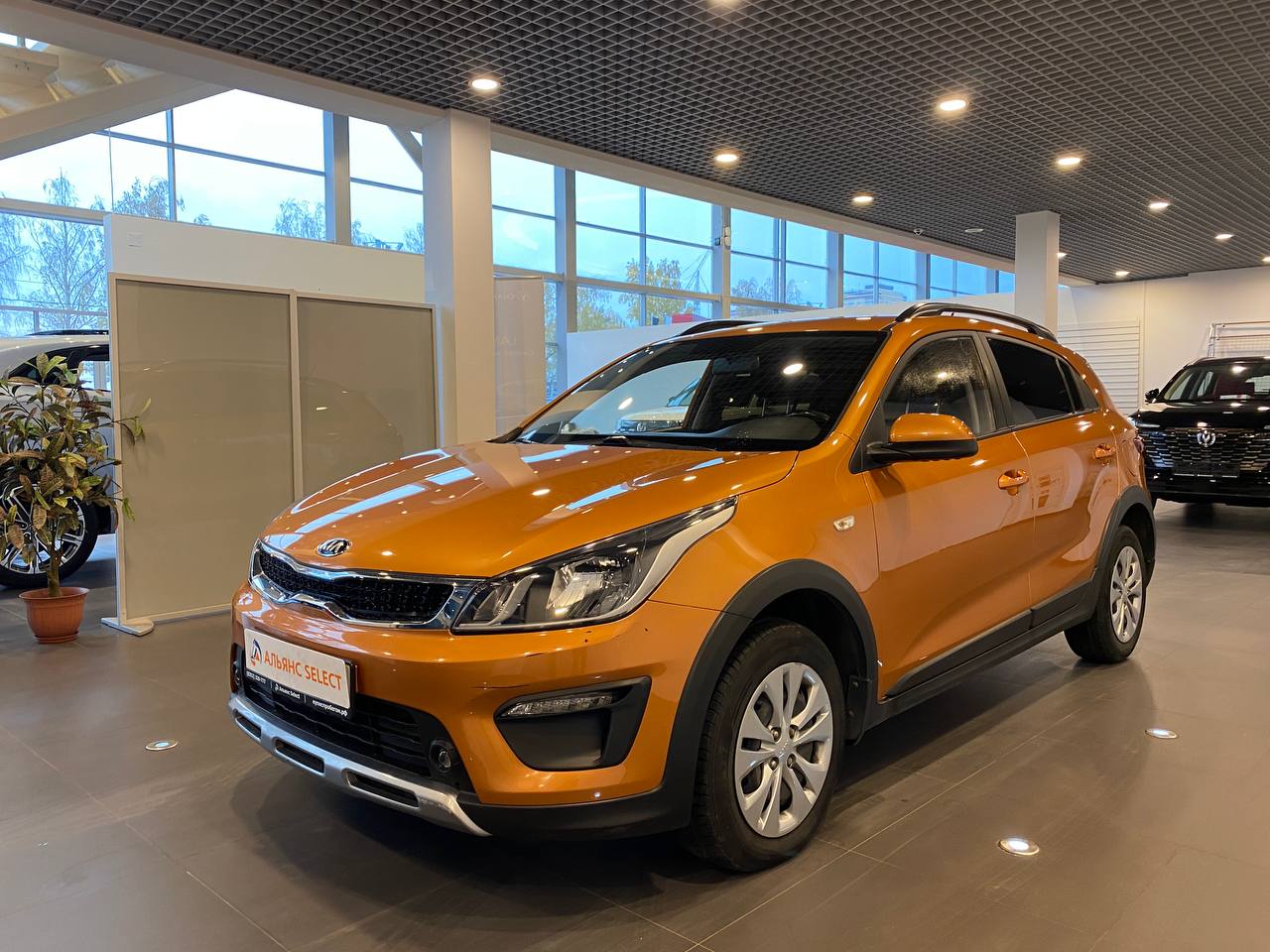 KIA RIO X-LINE