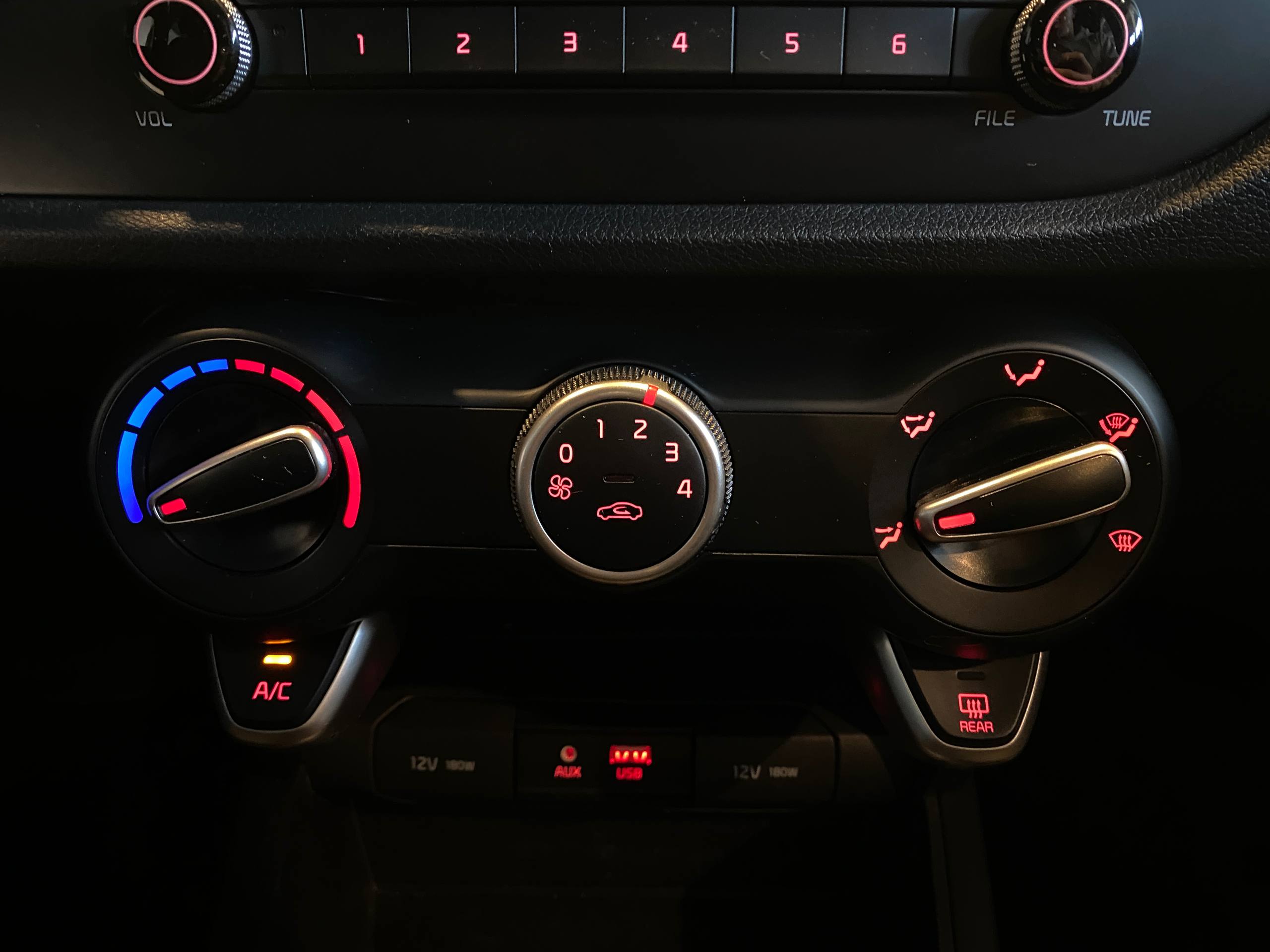 KIA RIO