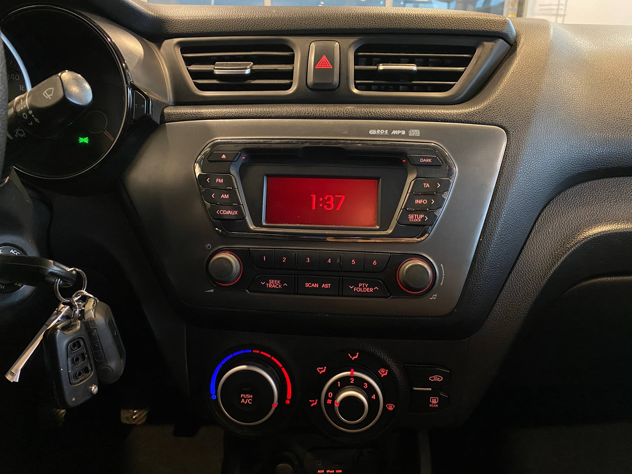 KIA RIO