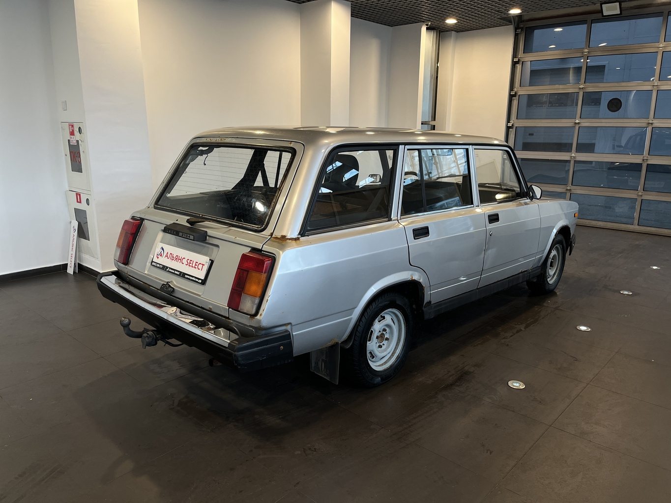 LADA 2104