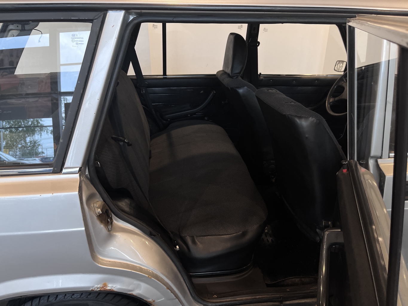 LADA 2104