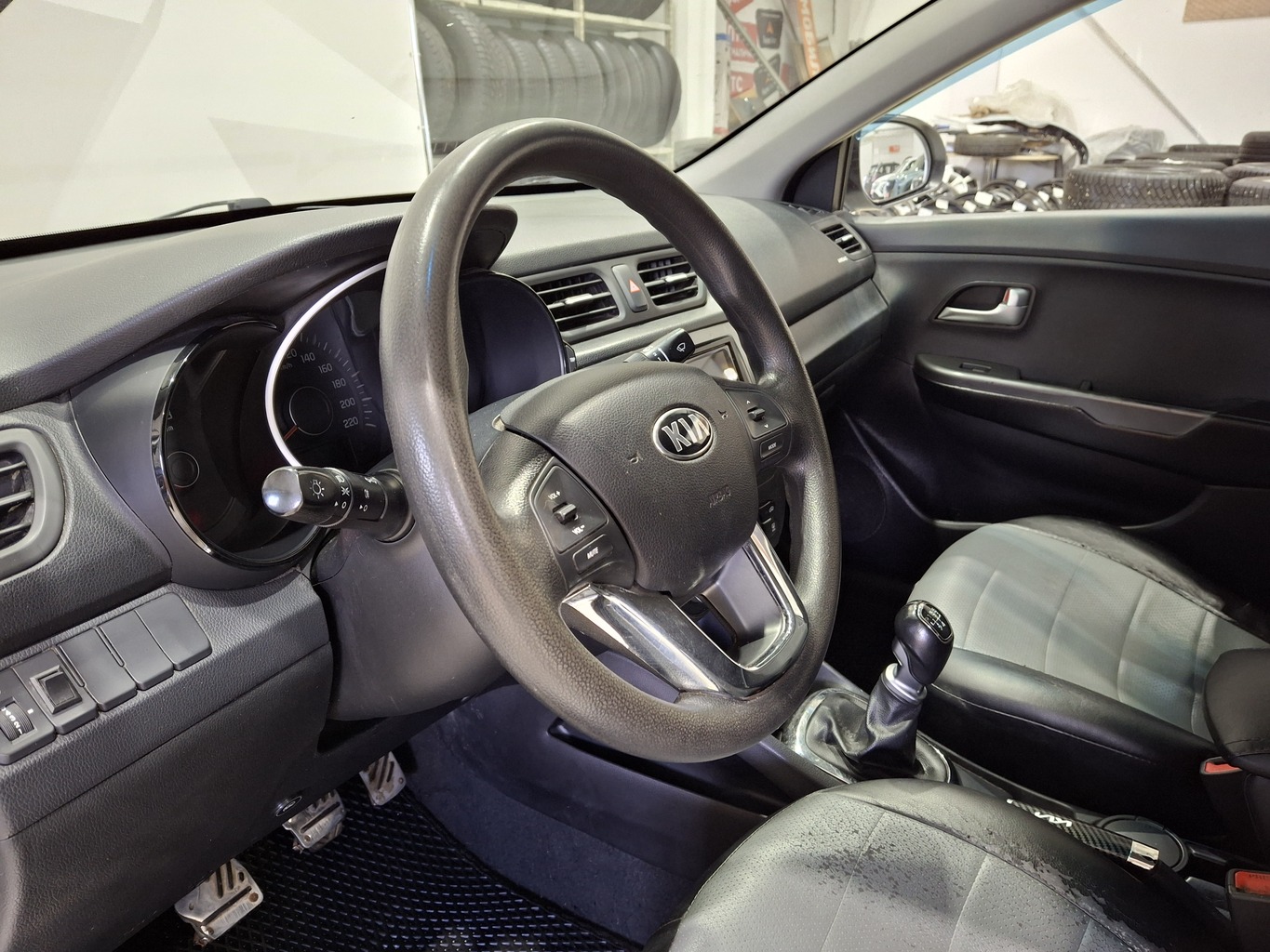 KIA RIO