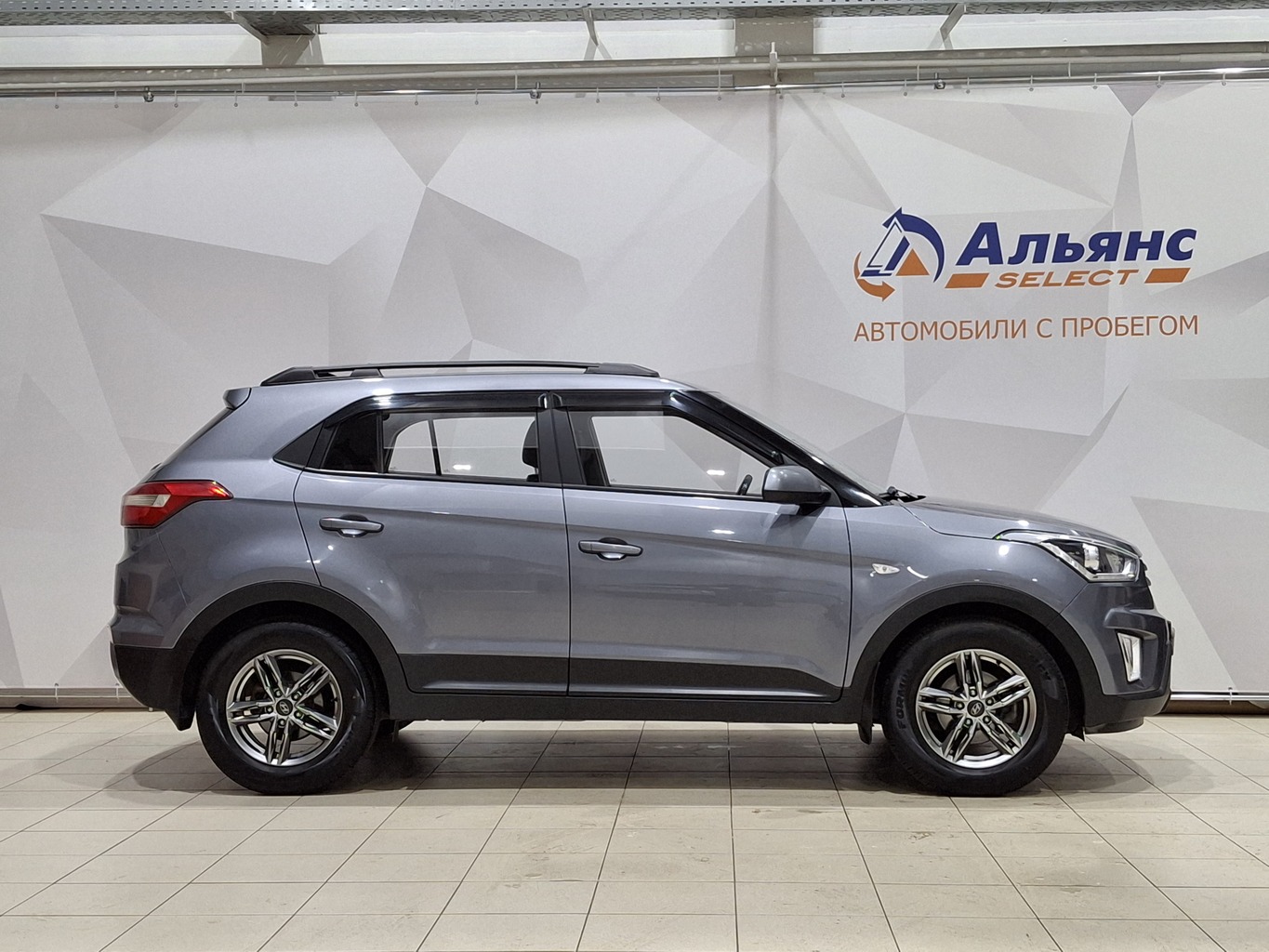 HYUNDAI CRETA