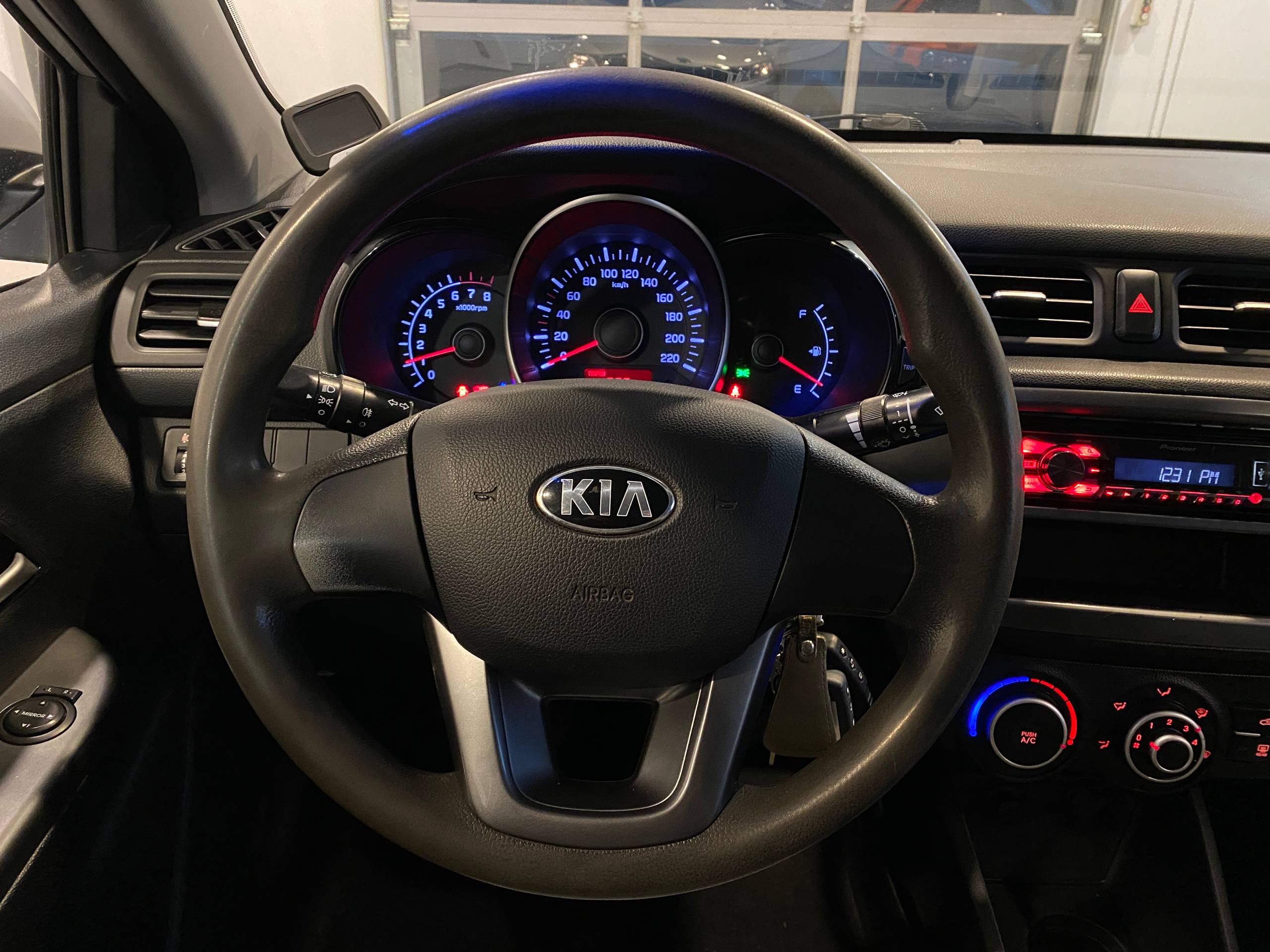 KIA RIO