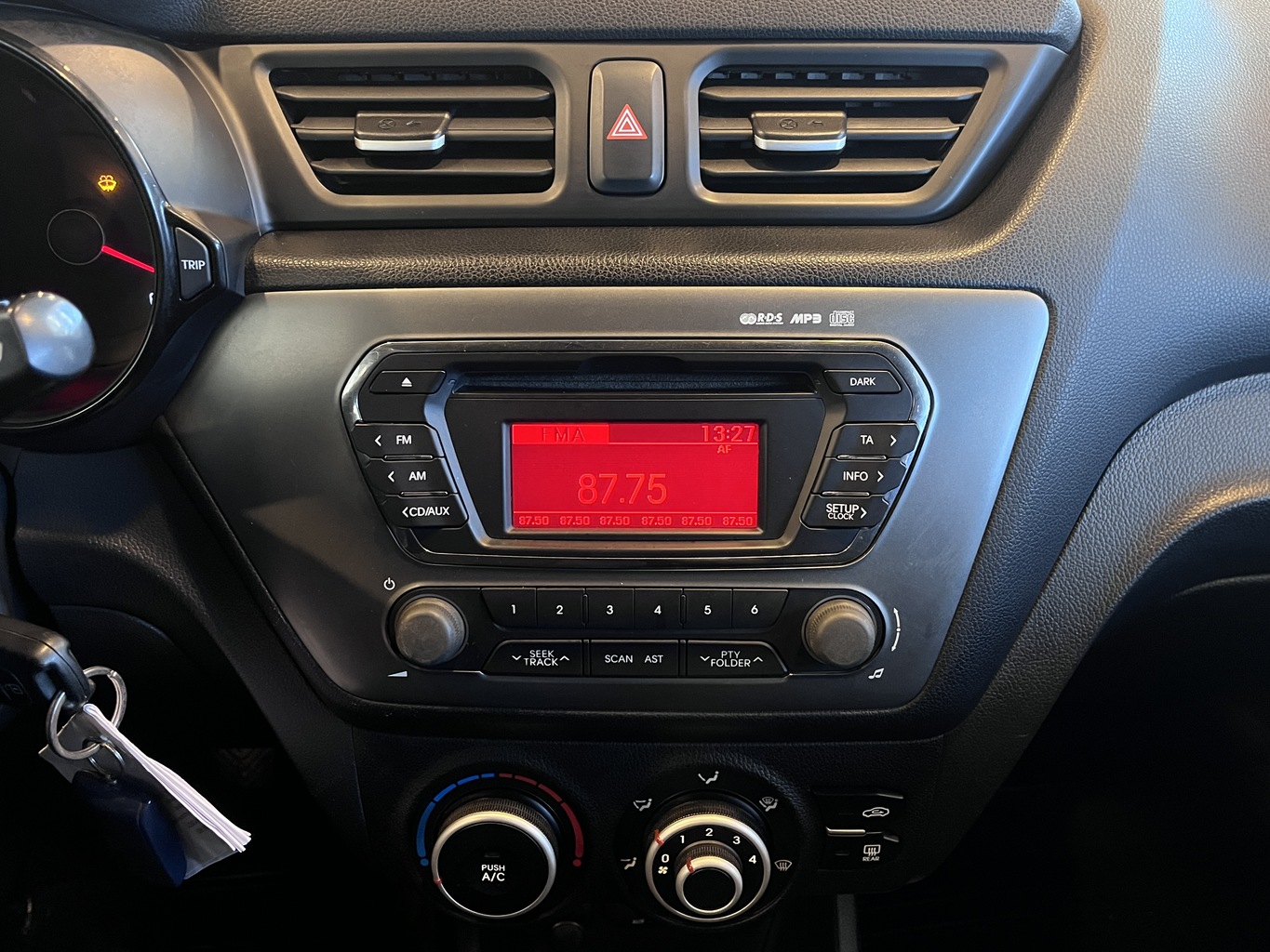 KIA RIO