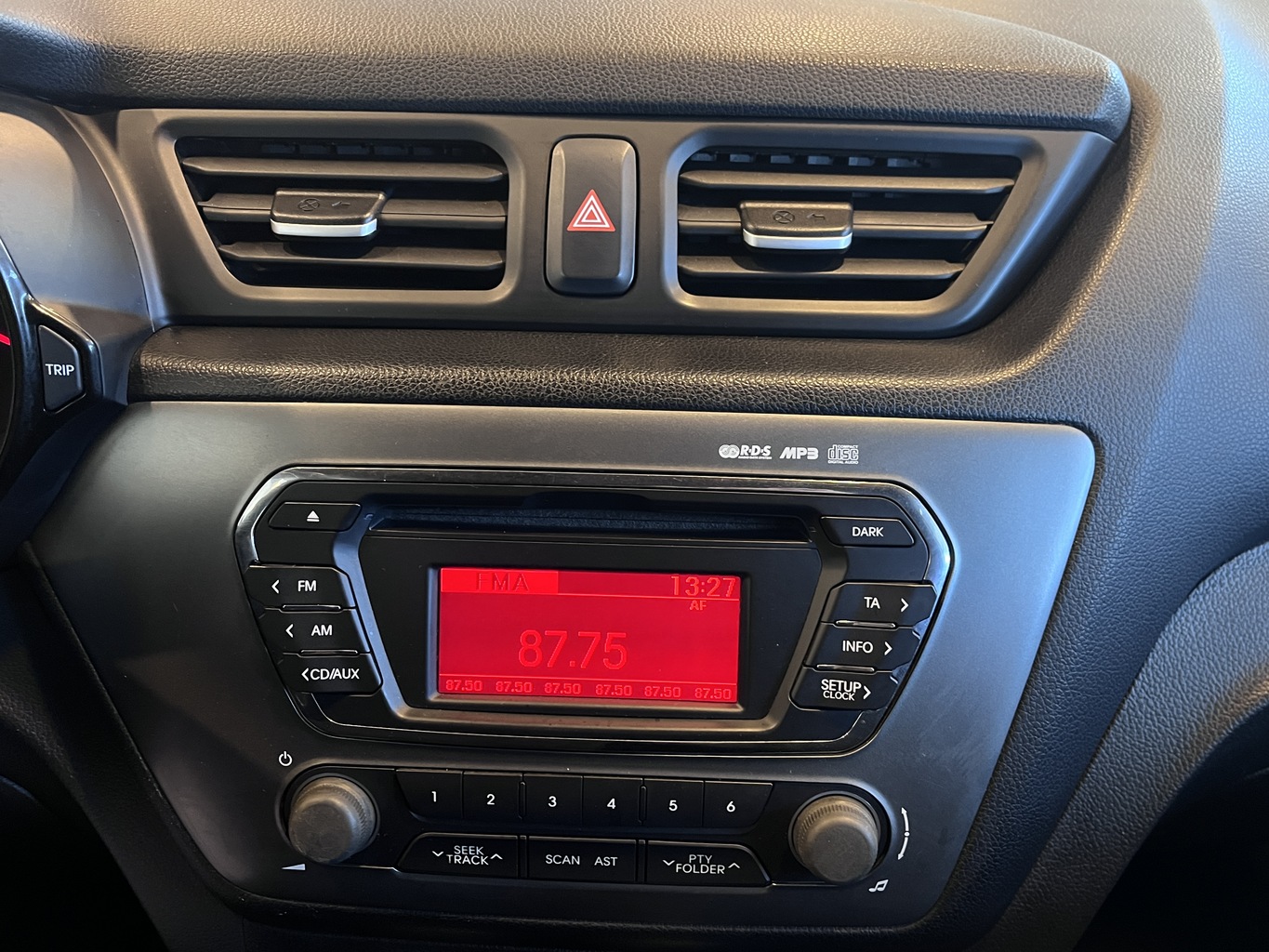 KIA RIO