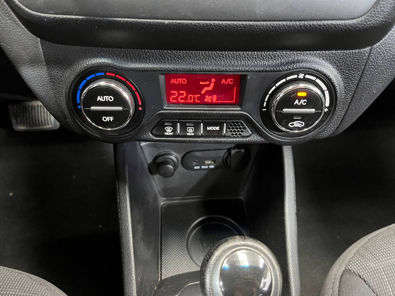 KIA RIO