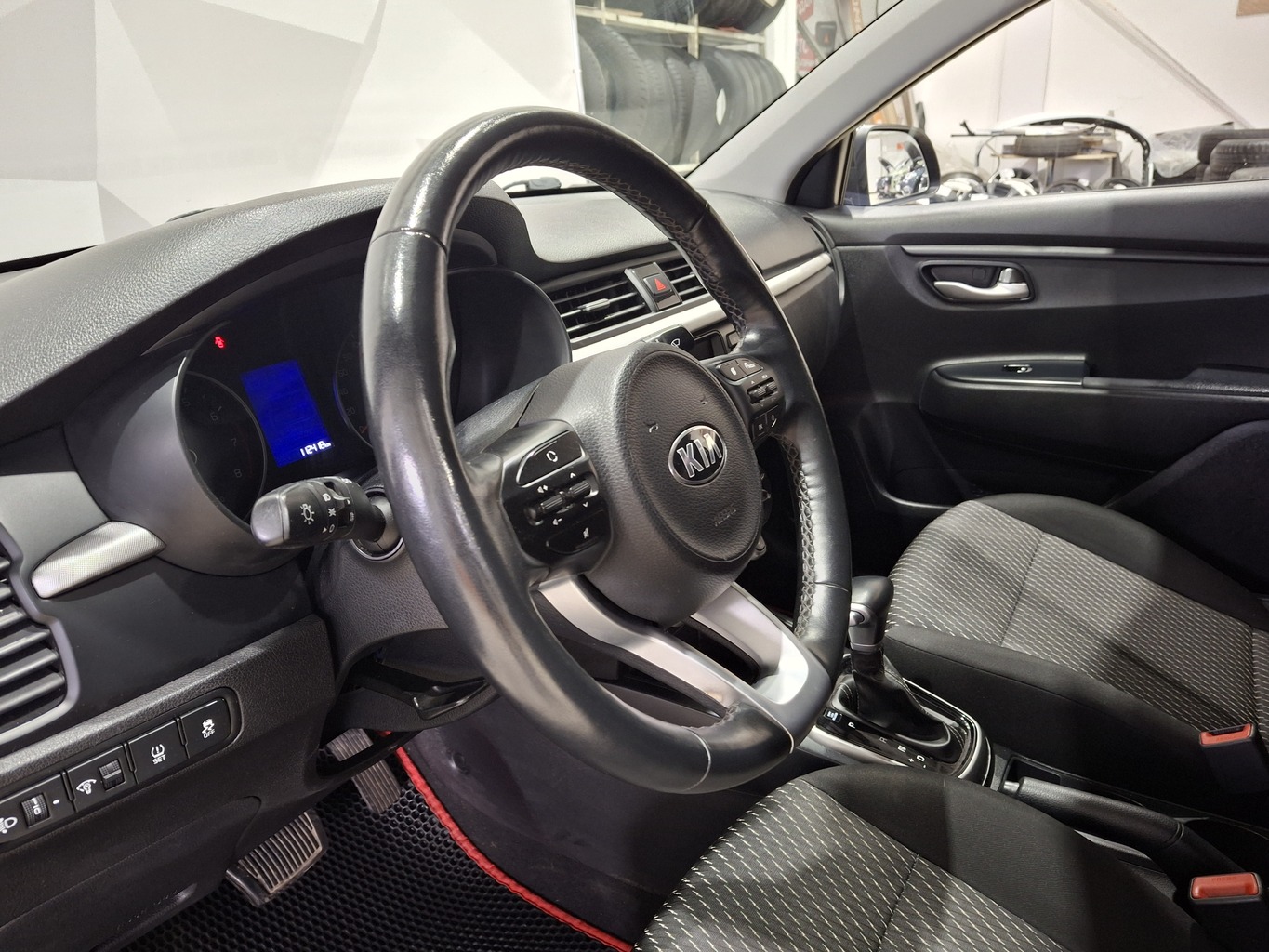 KIA RIO