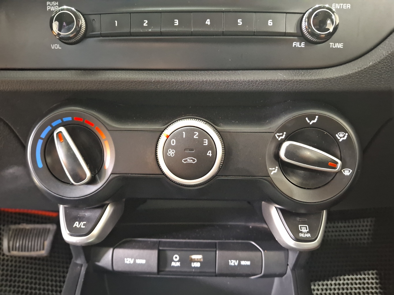 KIA RIO