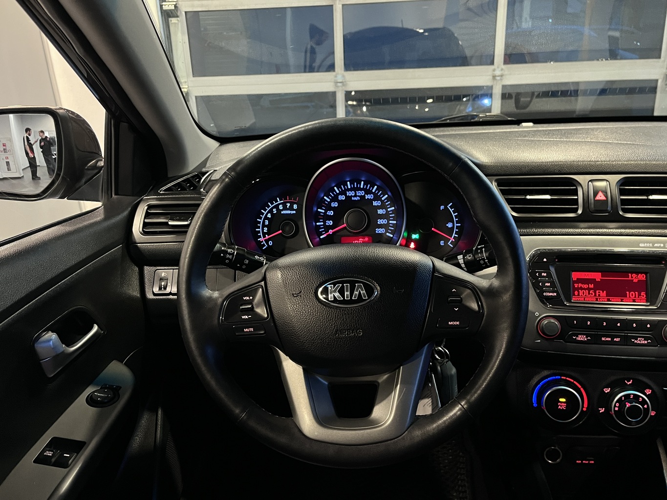 KIA RIO