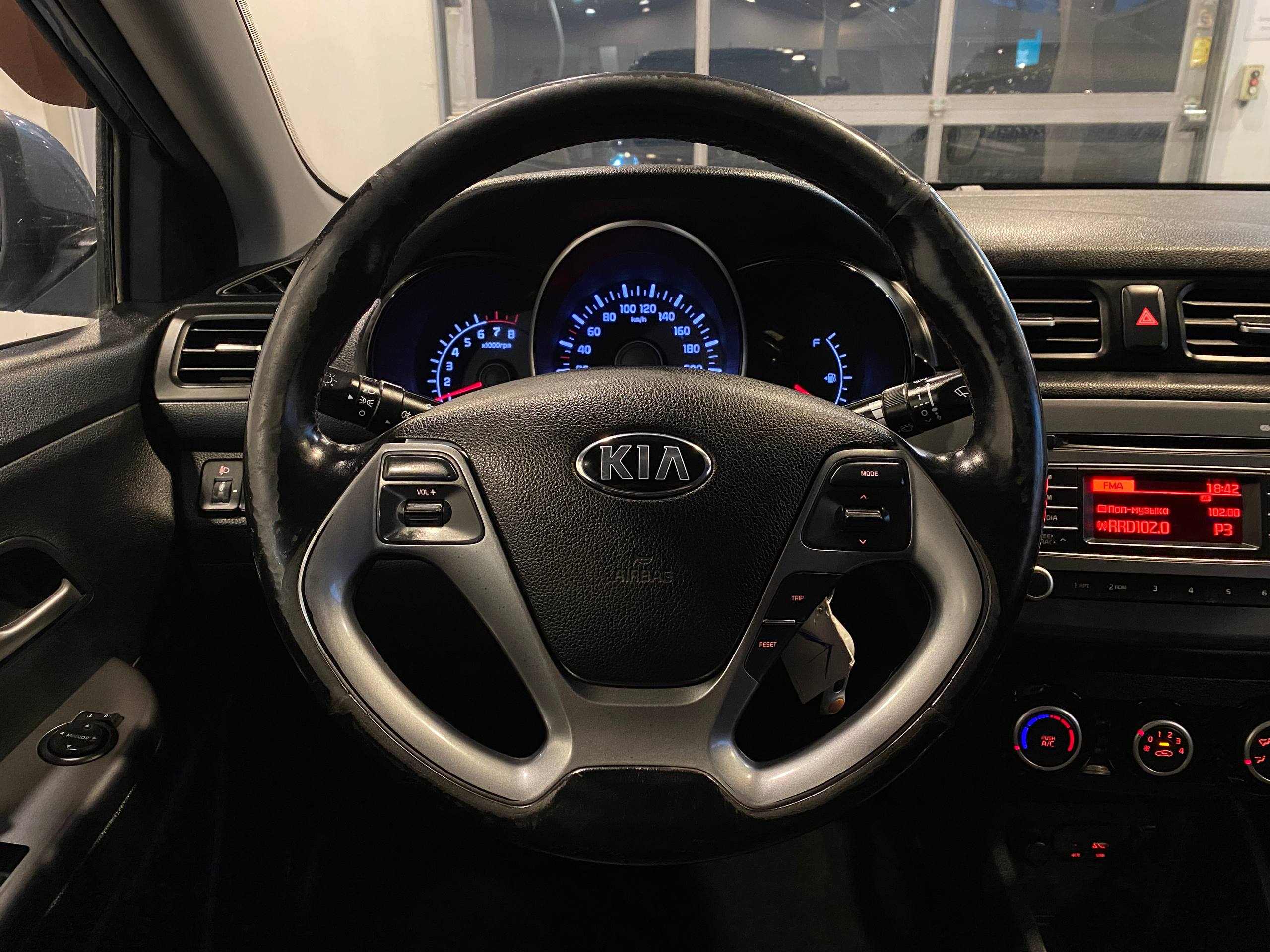 KIA RIO