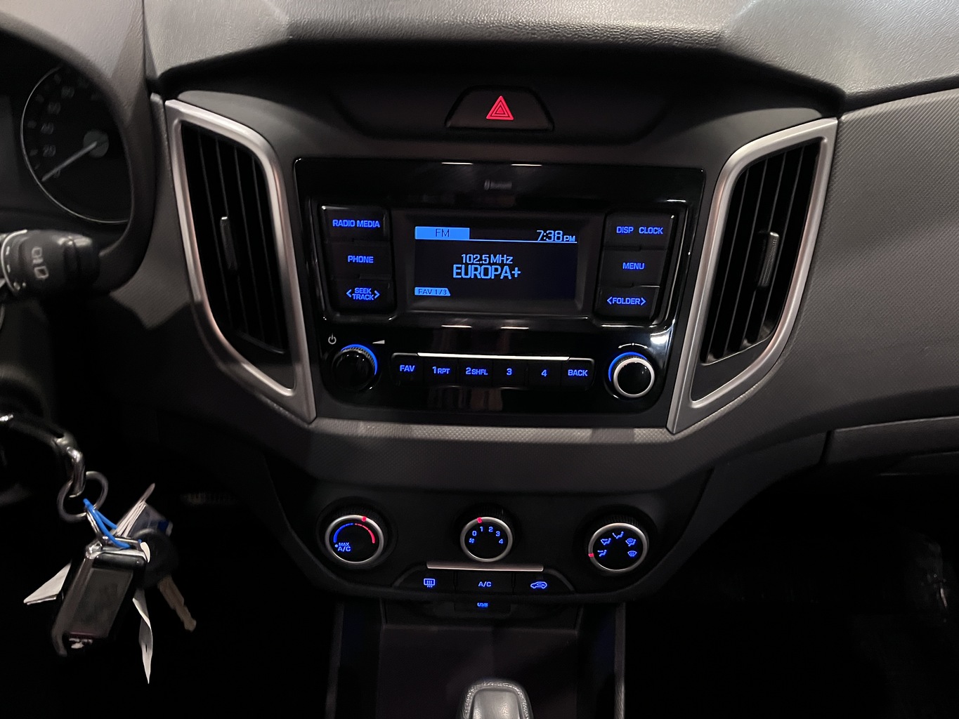 HYUNDAI CRETA